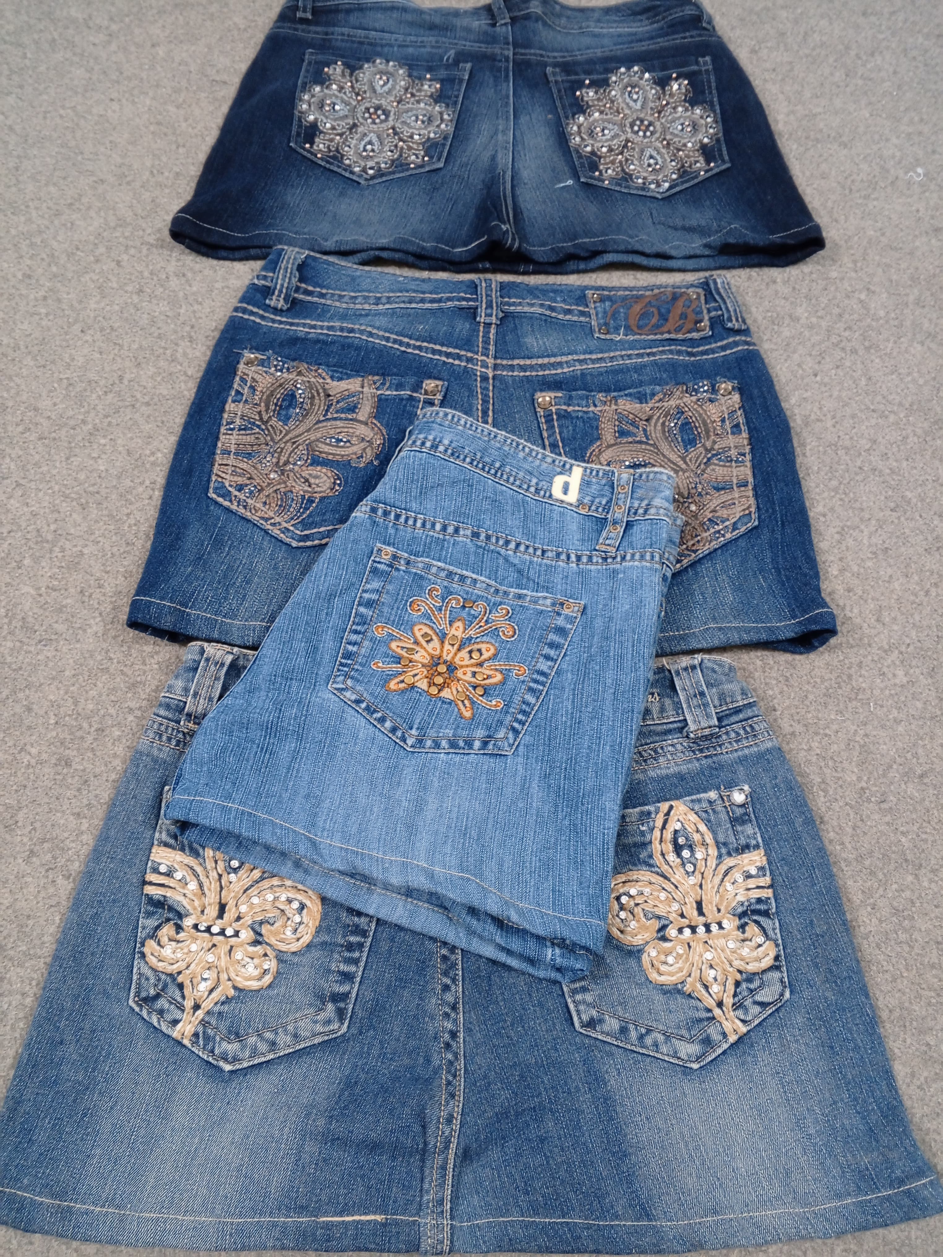 HD844 Reworked Ladies Y2K Micro Mini Skirts - 16 pcs