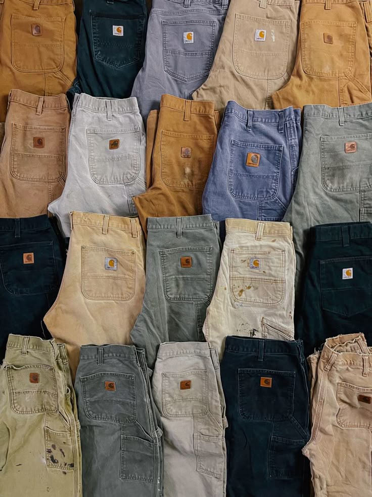 Carhartt and Dickies Jeans 50 pieces