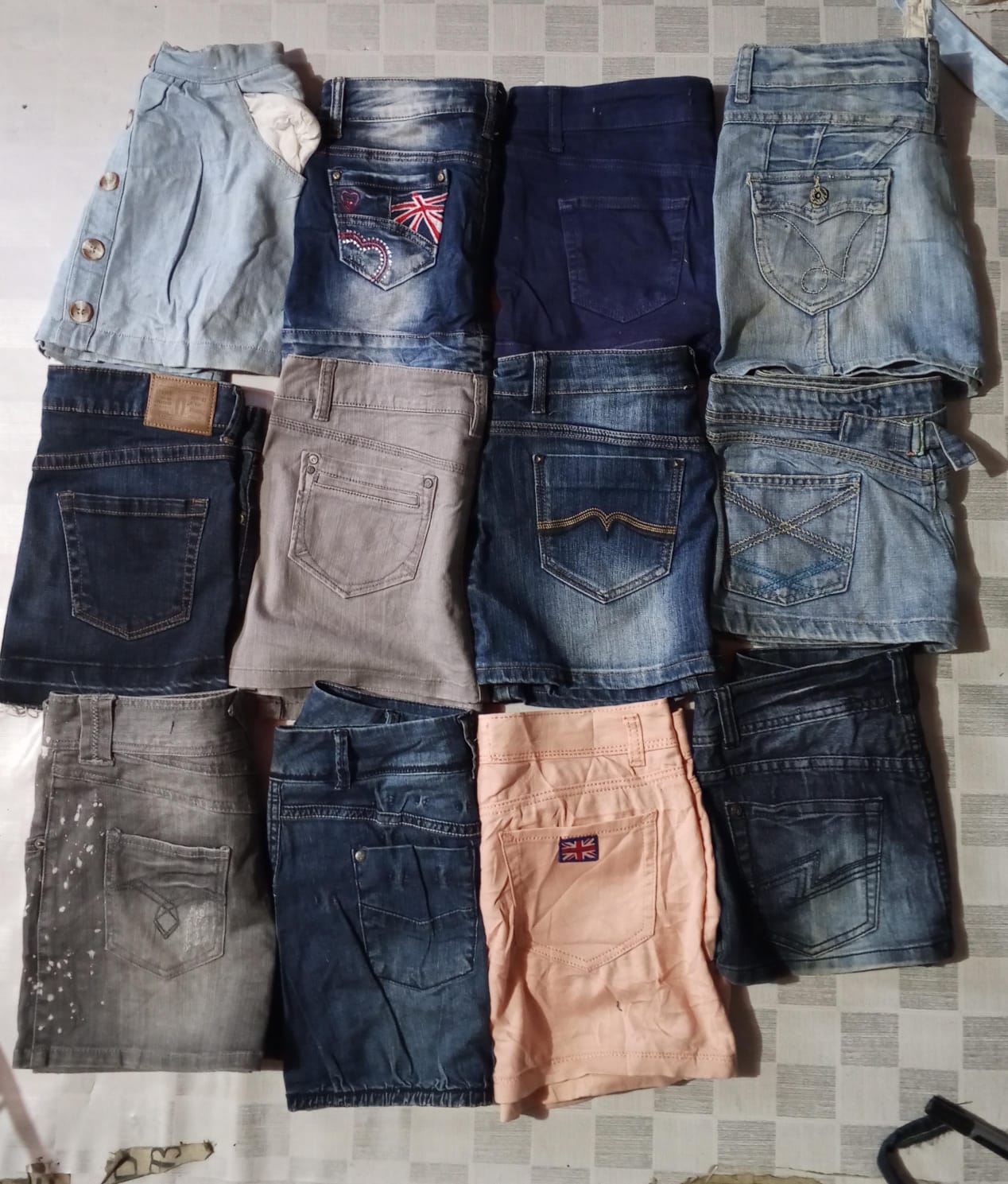 JUPE MINI GAP DENIM, OASIS JEANS, CRAZY WORLD ET AUTRES MARQUES MIXTES (ID 1025)
