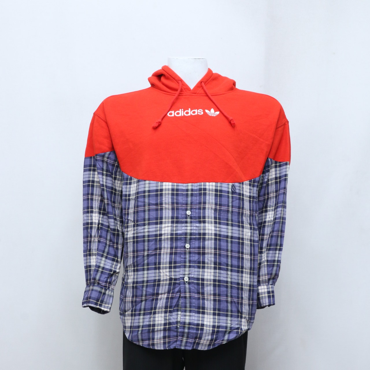 CR-76 Upcycled Halb & Halb Kapuzenhemd