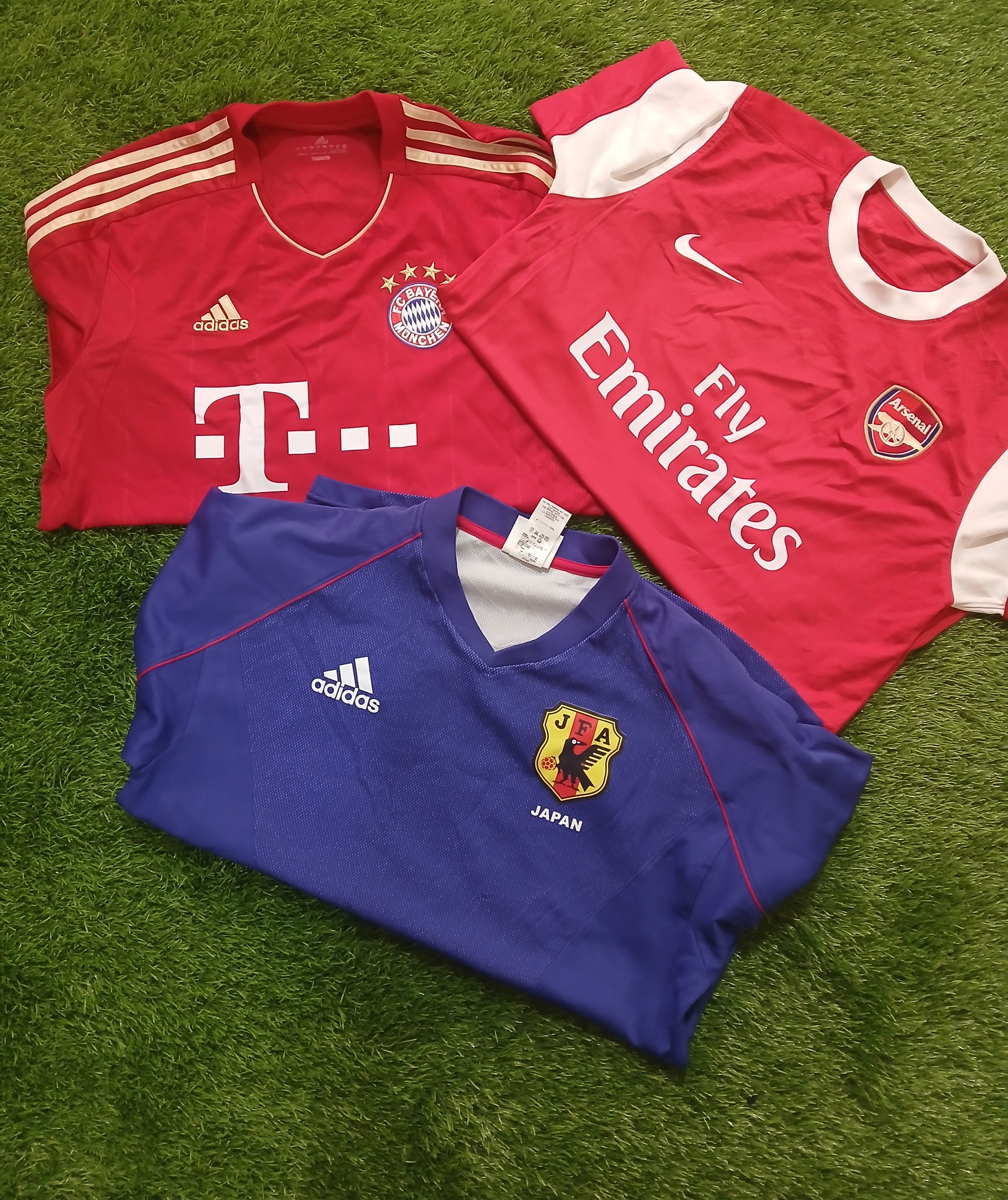 Maillots d'équipe de football