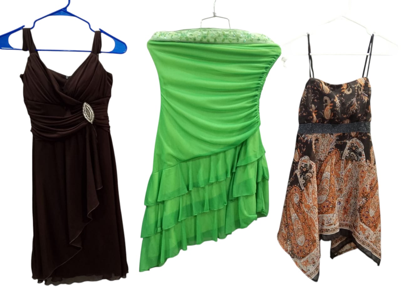 Vestidos em tons terrosos -10p -13/6/25