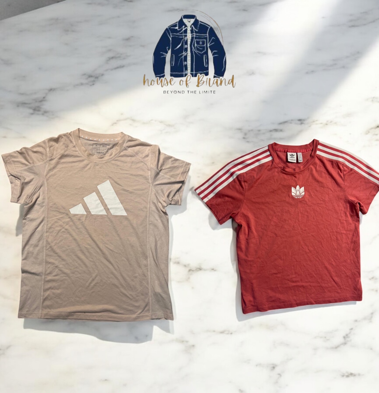 T-shirt Adidas con marchio