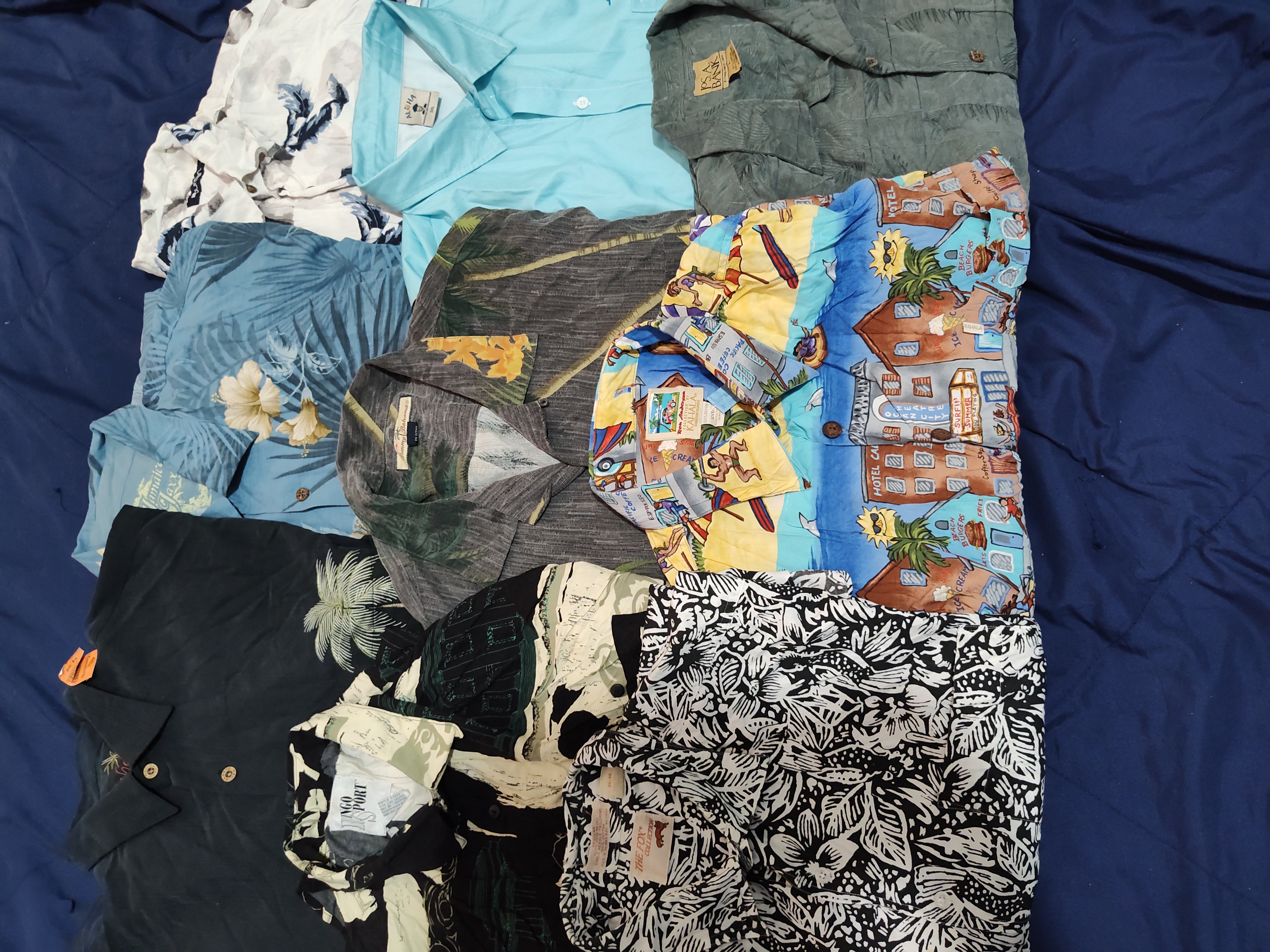 #06 Hawaiian printed men shirts 24 pcs