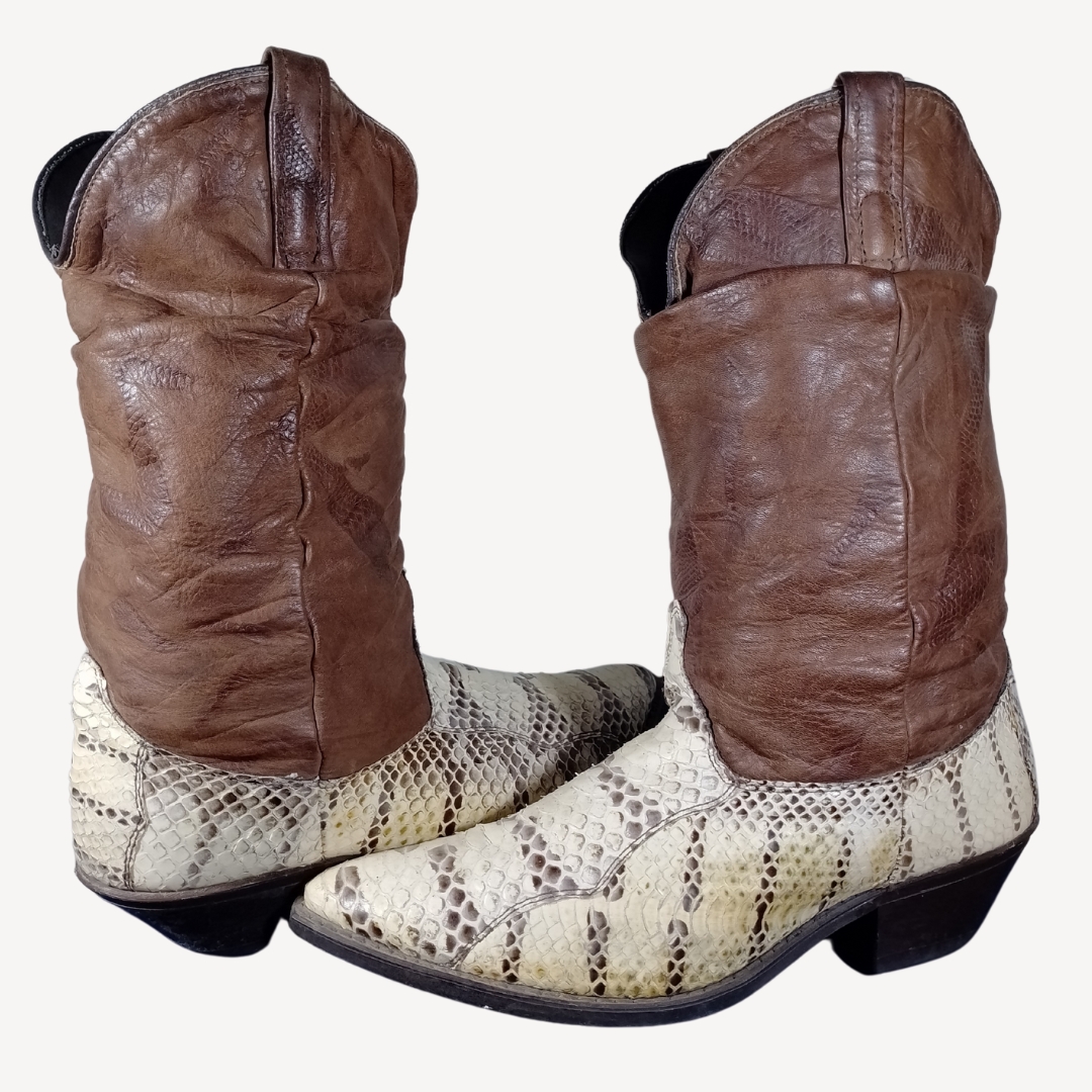 SA#175 Beautiful Cowgirl Boots – Dingo, Durango and almost famous