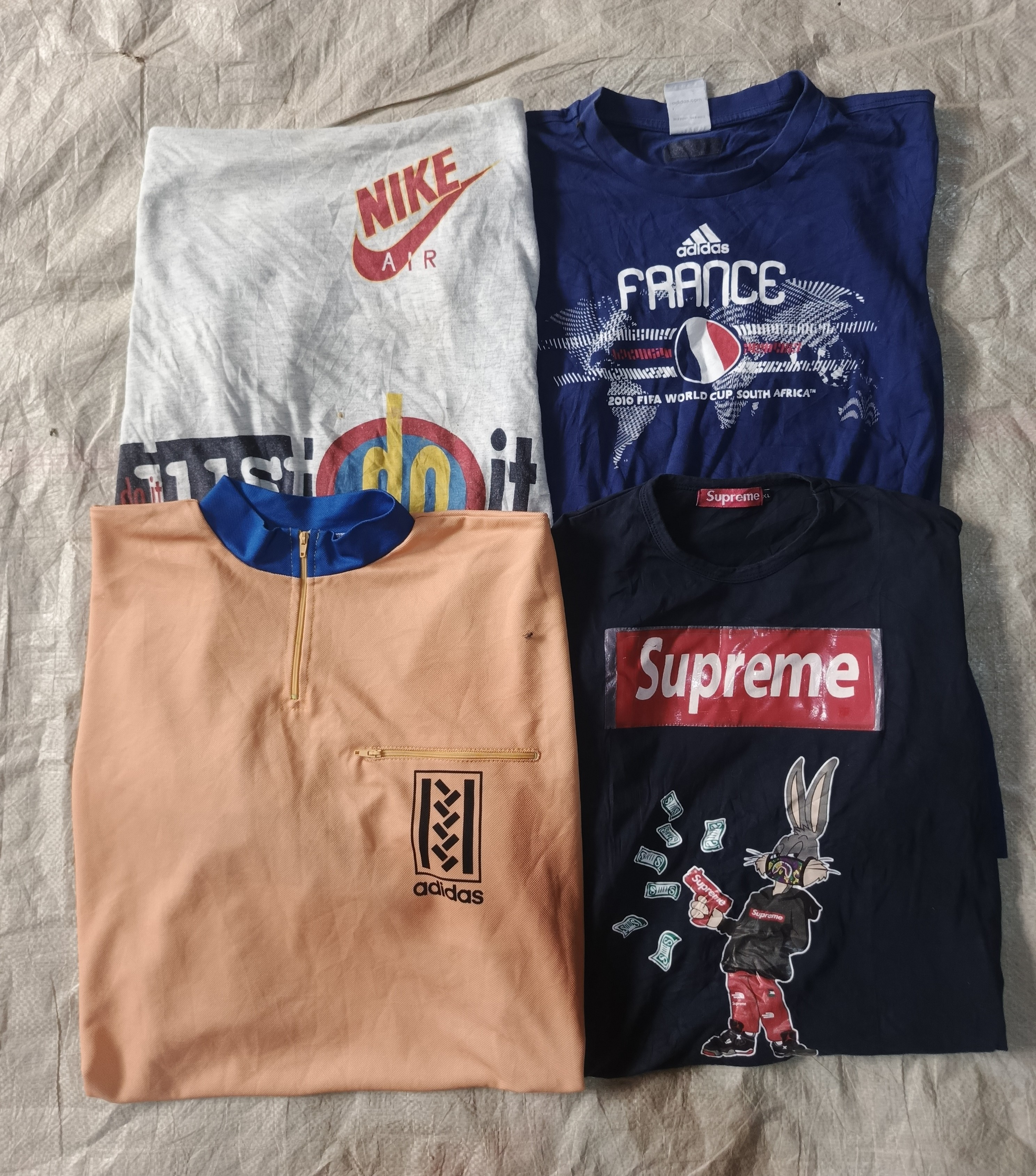 シュプリームとヴィンテージミックスTシャツ