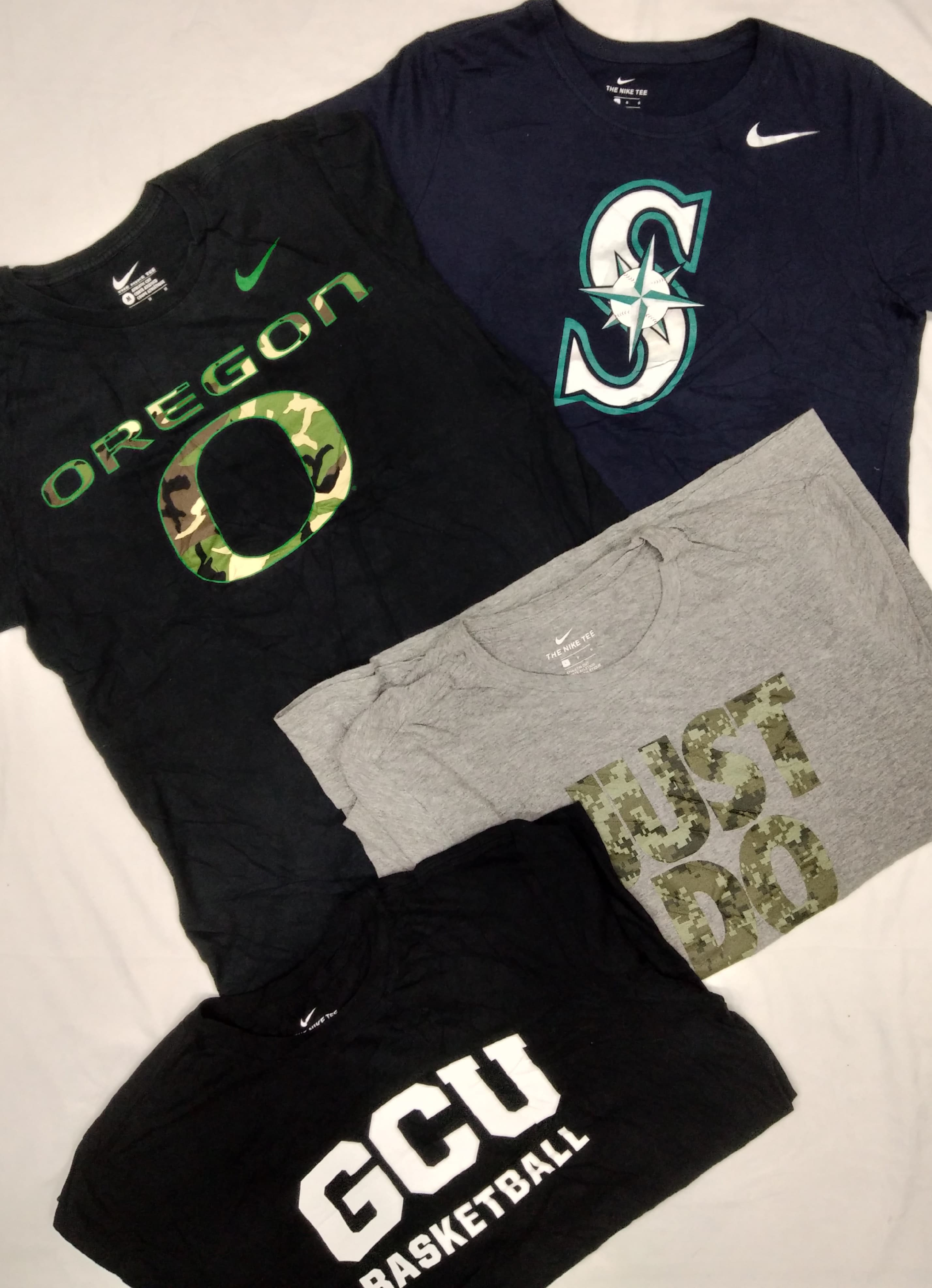 ZH0129 Nike Men T-shirts - 17 Pcs