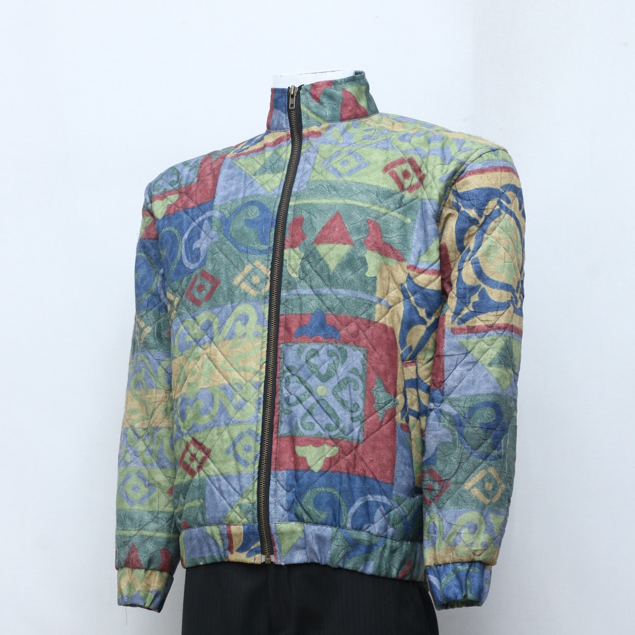 CR-126 Upcycled Unisex Quilted Cozy Zipper Jackets
