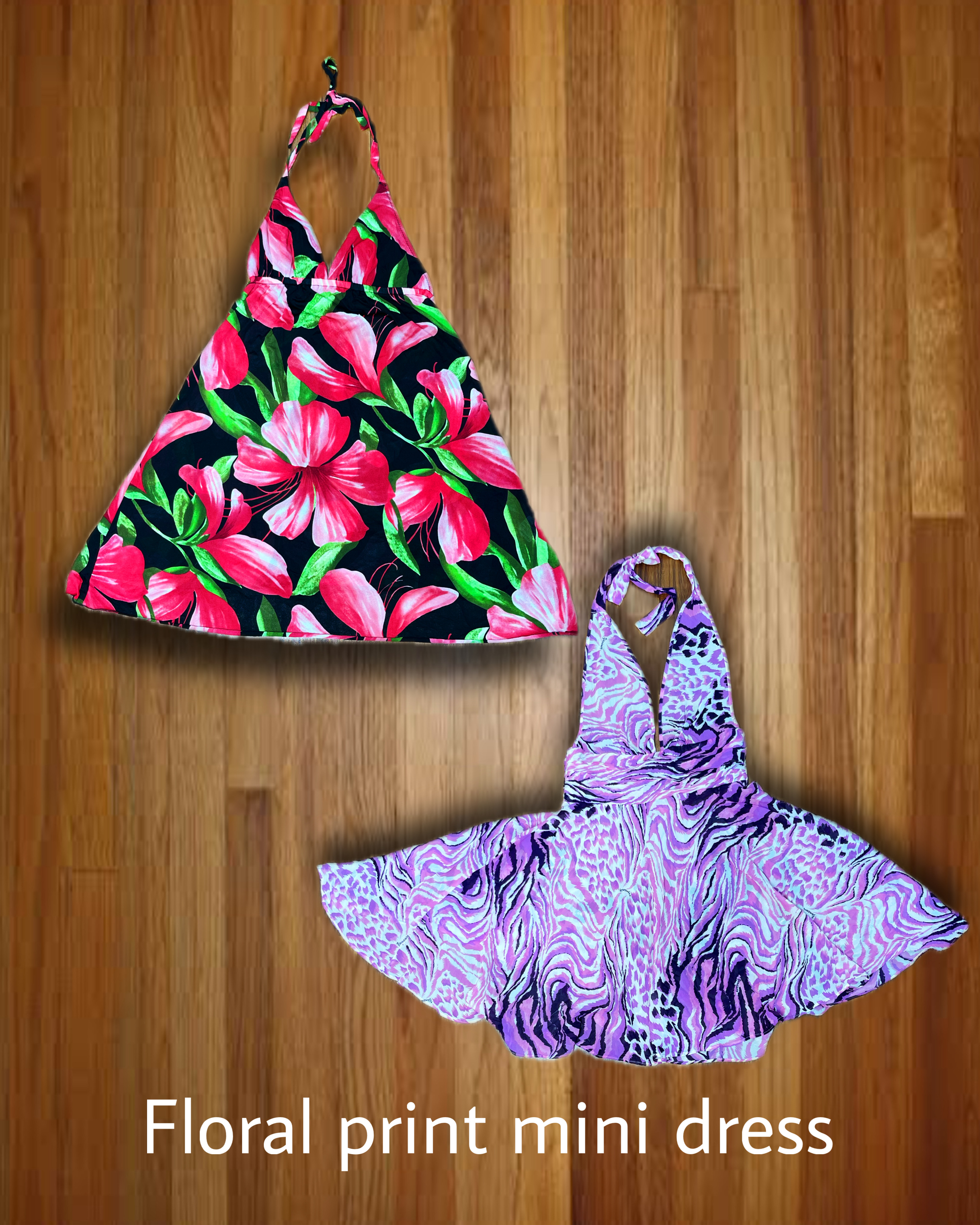 Robe mini florale authentique 17 pièces
