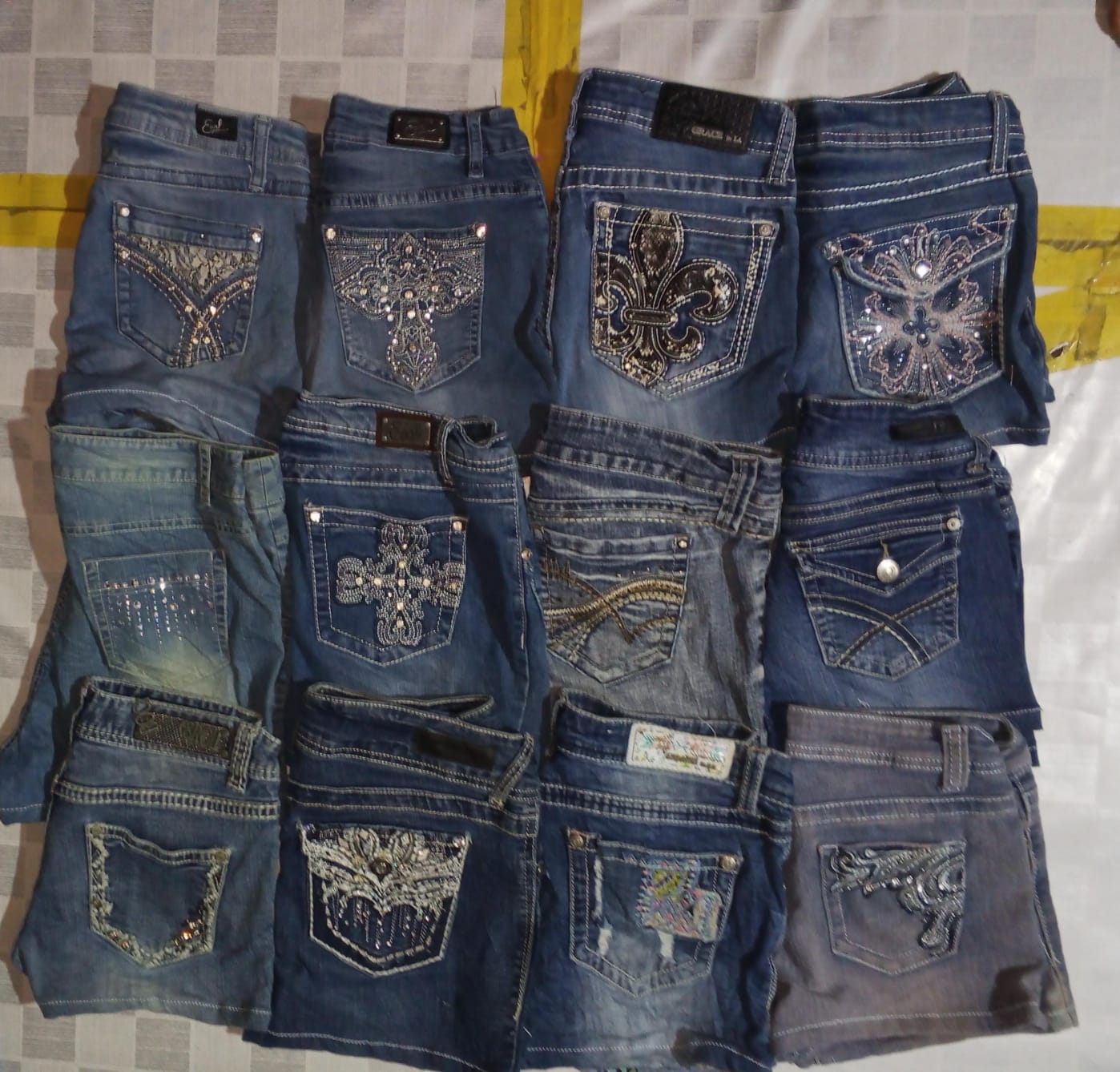 WALLFLOWER  AND OTHER MIX BRANDS MINI SHORTS (ID 1151)