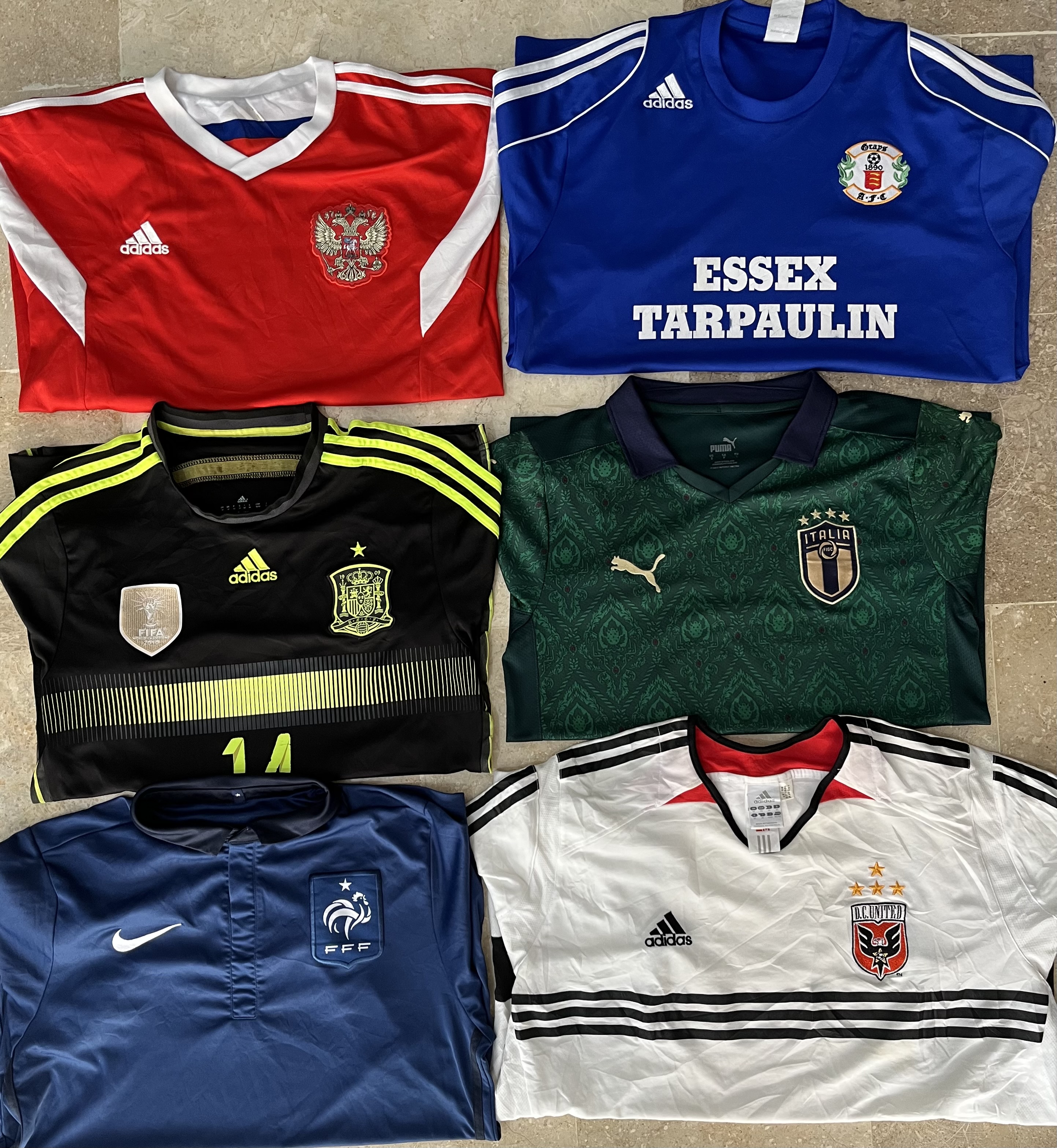 Football jersey 15 pieces