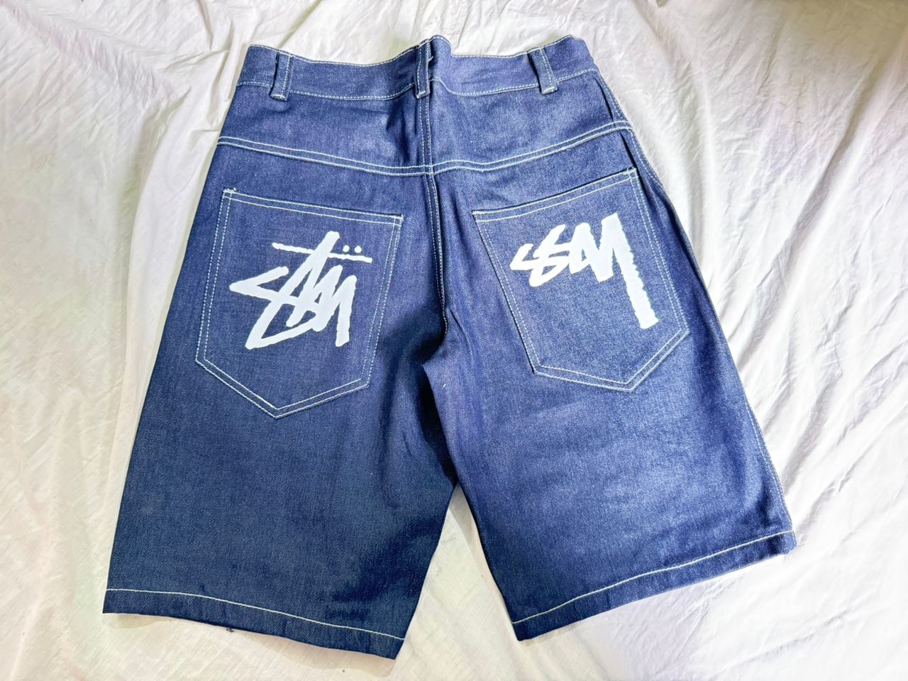 Rework Style Stussy Blue Denim Short (costura branca)