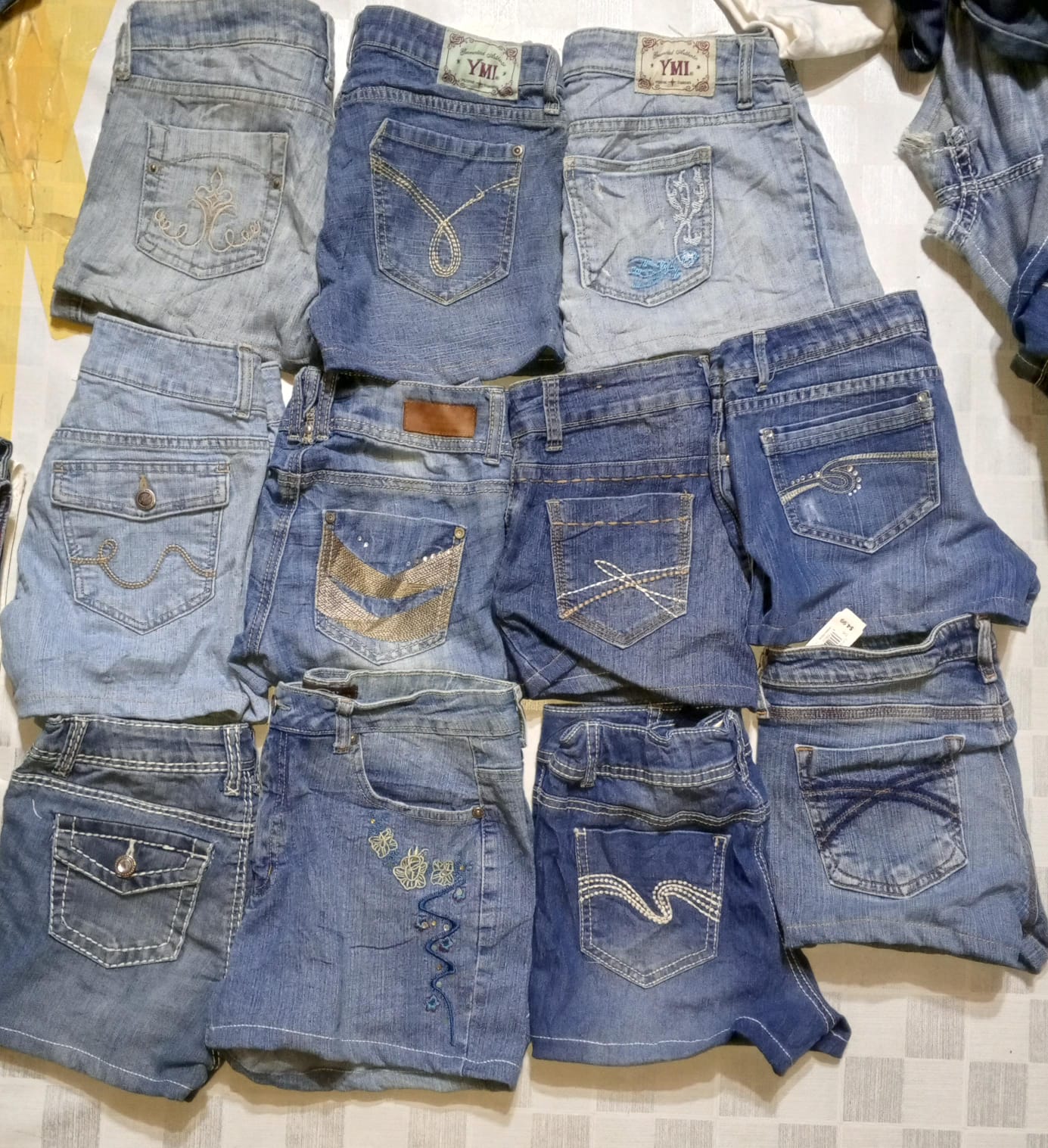 LEVI'S AND OTHER BRAND MINI MICRO SHORTS (MR620)