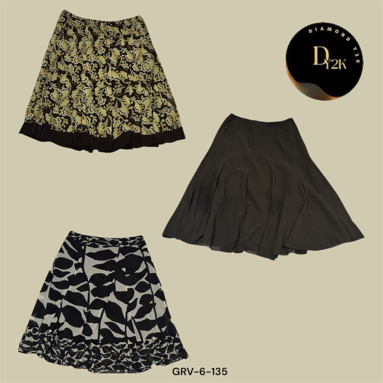 Coco Pop Skirt | Y2K Glossy Poly Edition (GRV-6-135)