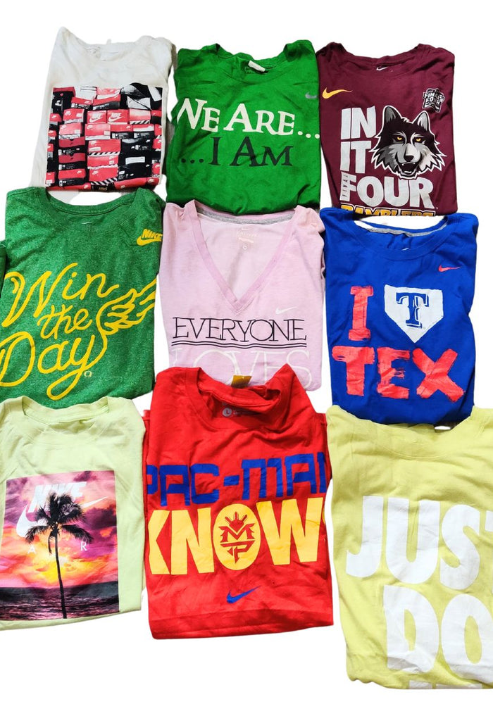 ユニセックス ステートメント Tシャツ