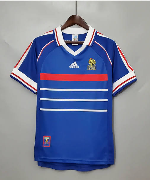 AUTHENTIC FOOTBALL TSHiRT