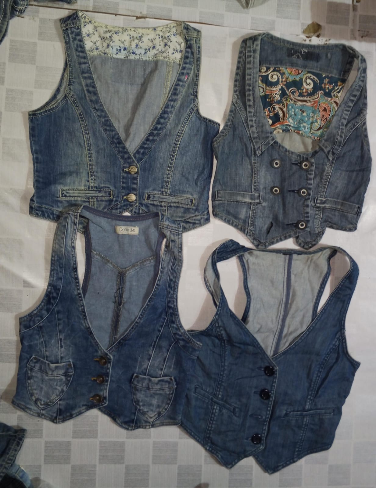 GILET ONLY, H&M ET AUTRES MARQUES MIXTES (ID 1060)