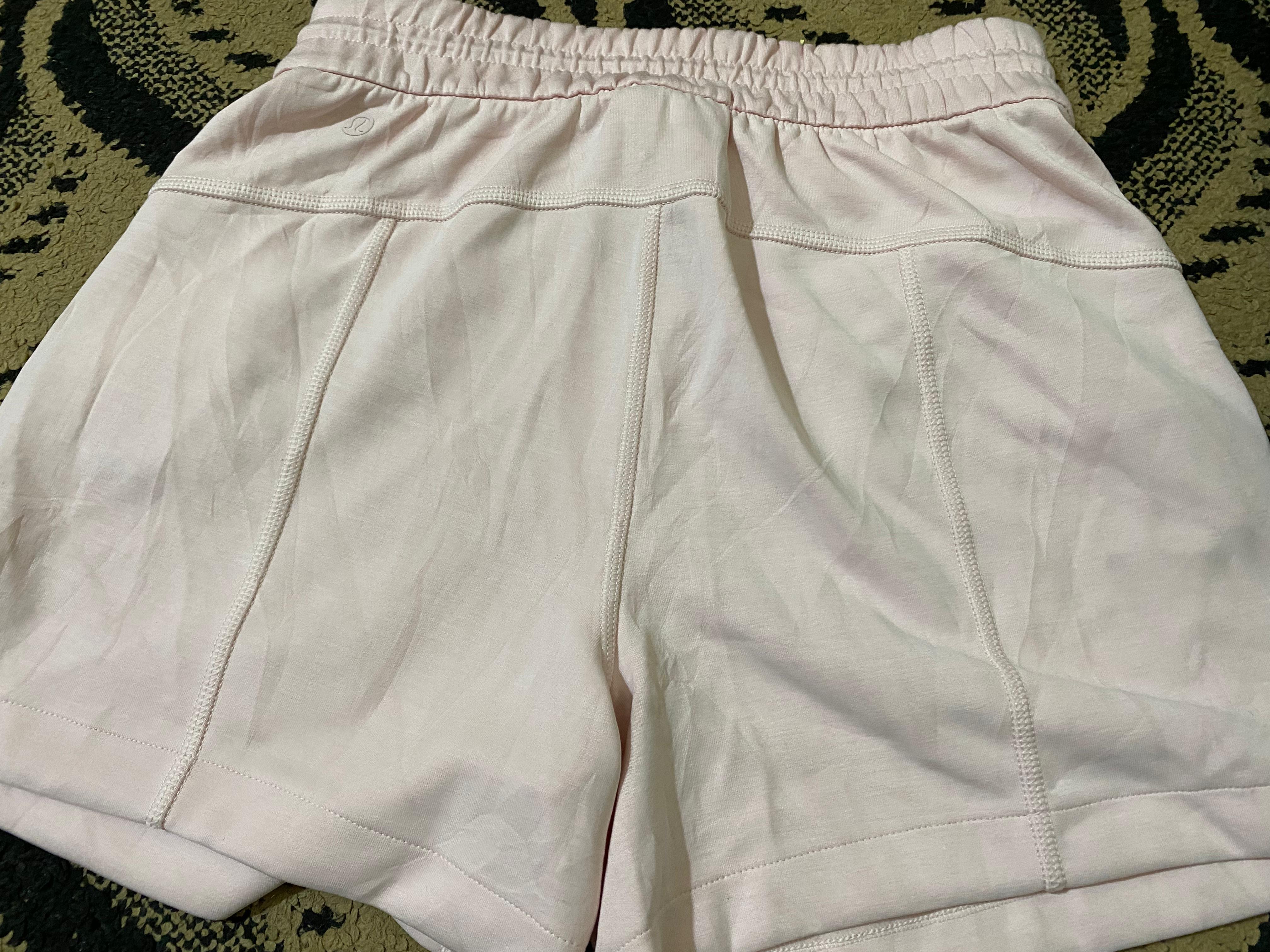 Lululemon Shorts-31 Stück
