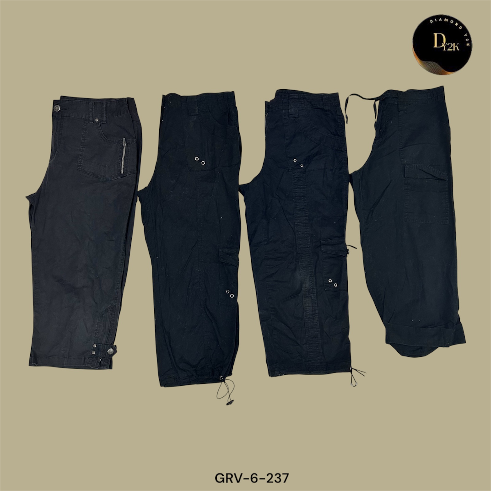 Y2K Baddie Black Cargo Capris | Utility Meets Style (GRV-6-237)