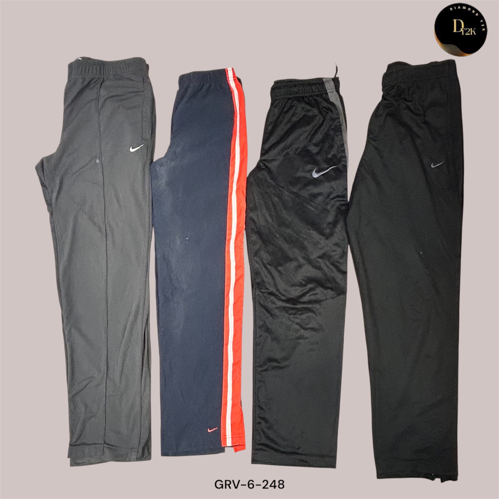 Calças Y2K Nike | Streetwear Esportivo Retro (GRV-6-248)
