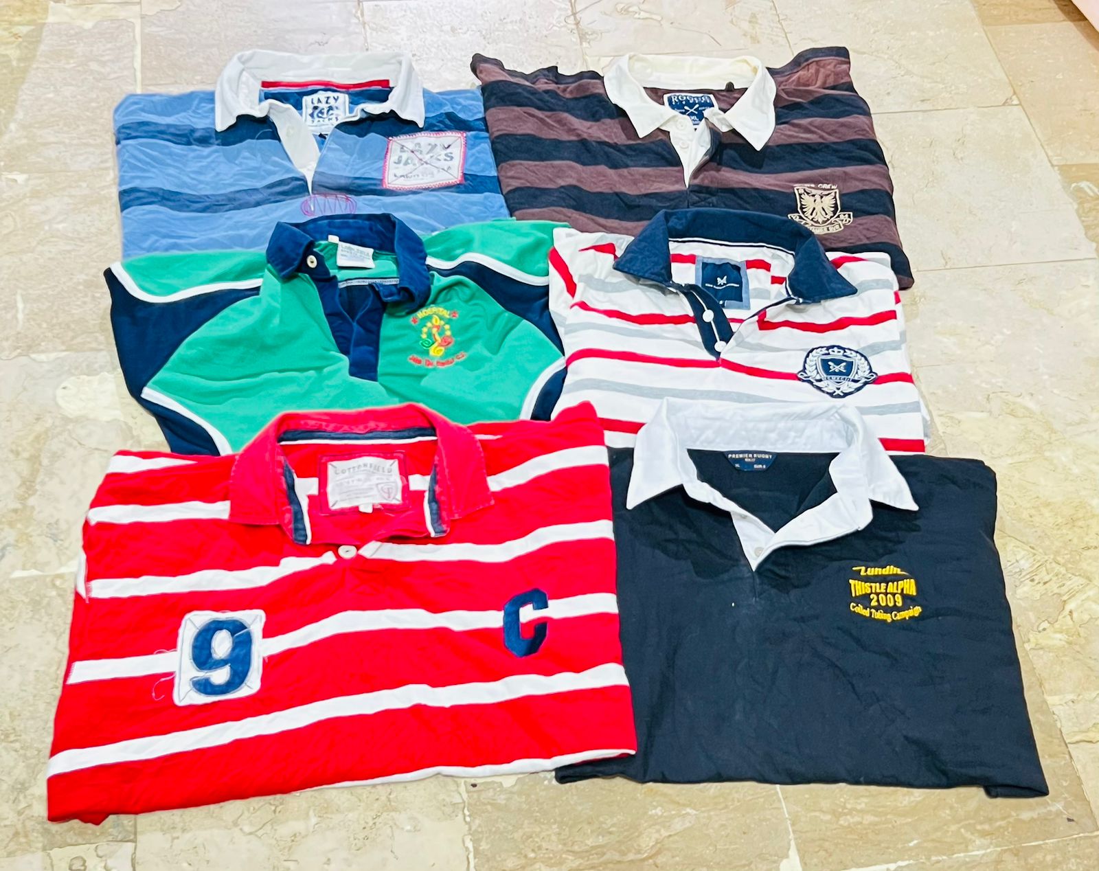 Paquet de 7 t-shirts de rugby sans marque