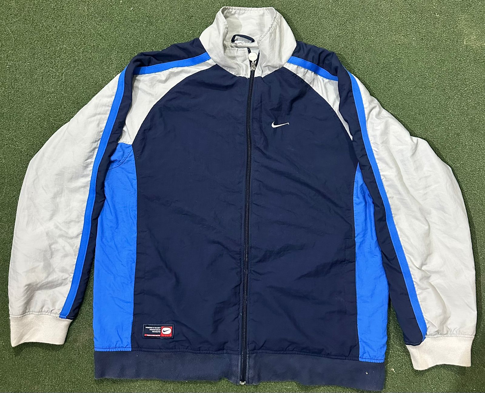 Nike windbreaker