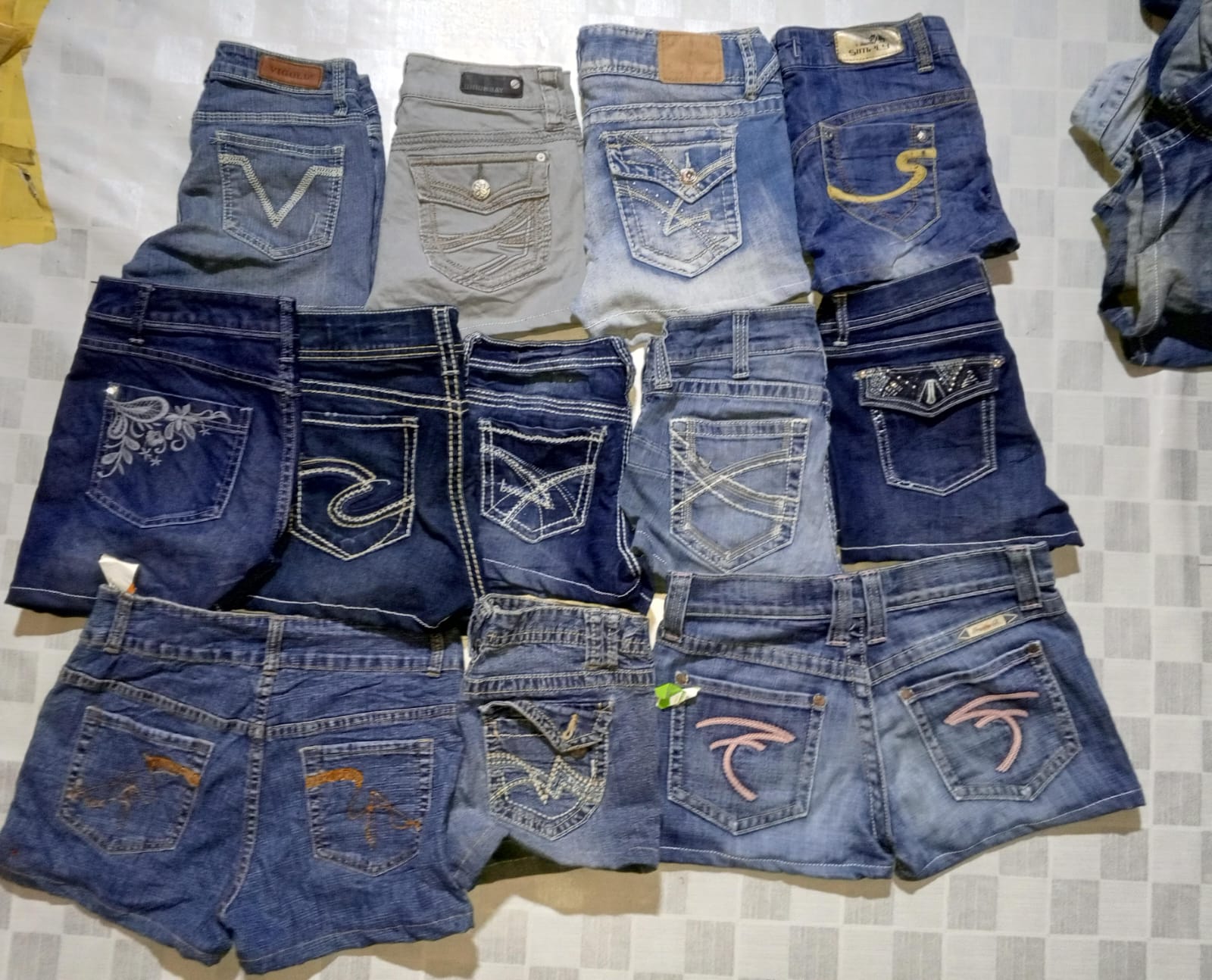 VIGOSS AND OTHER BRAND MINI MICRO SHORTS (MR640)