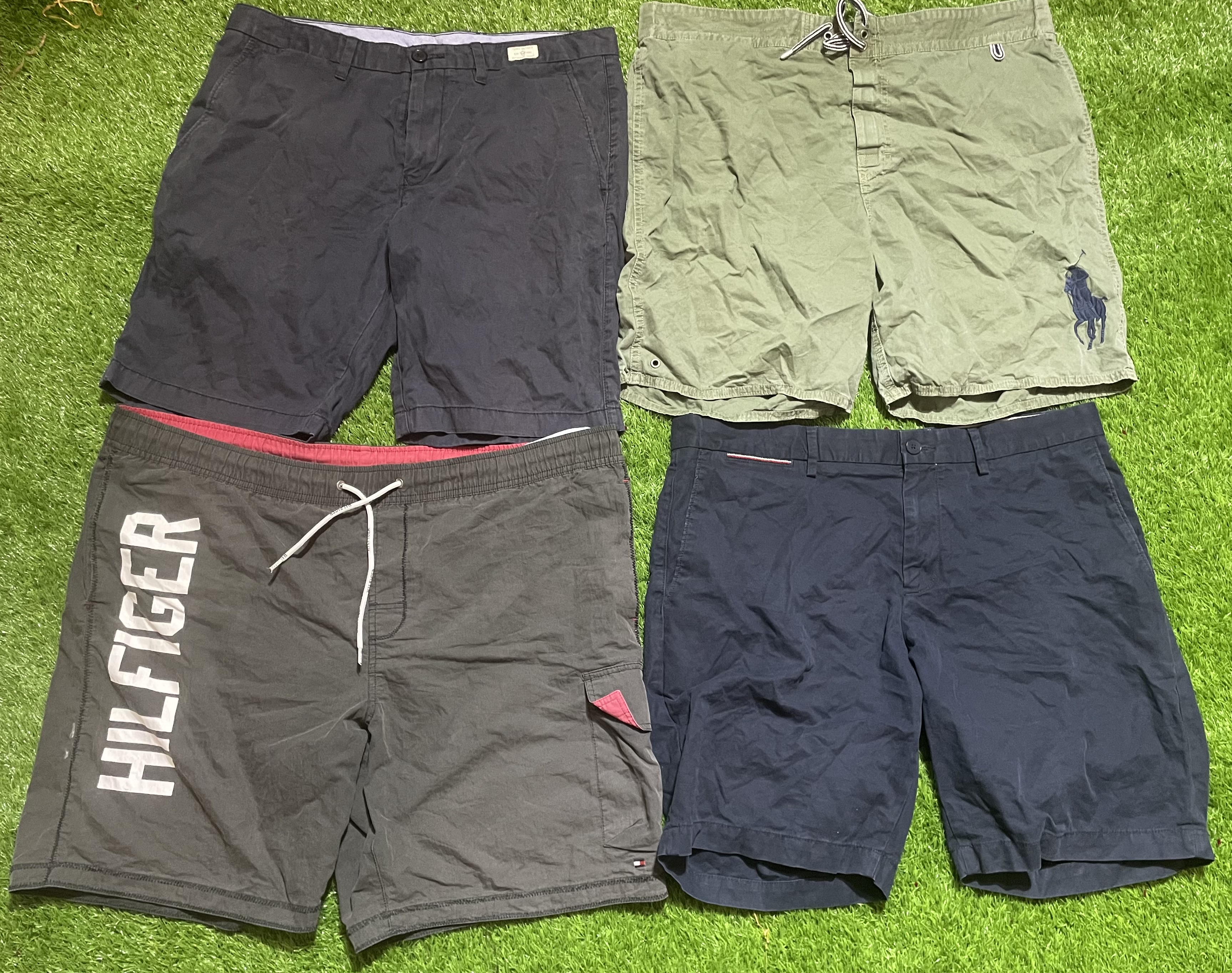 Pantalons courts Polo Ralph Lauren et Tommy