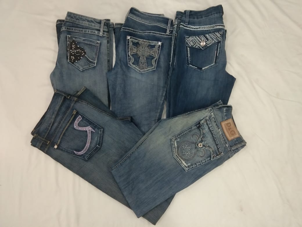 IQ0245 Y2K Retro Jeans
- 15 Pieces