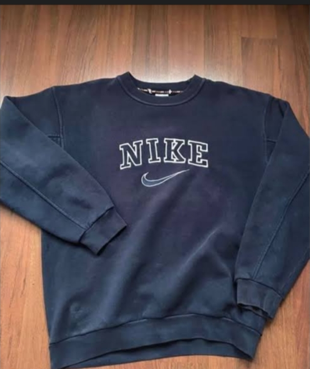 Nike Sweatshirts