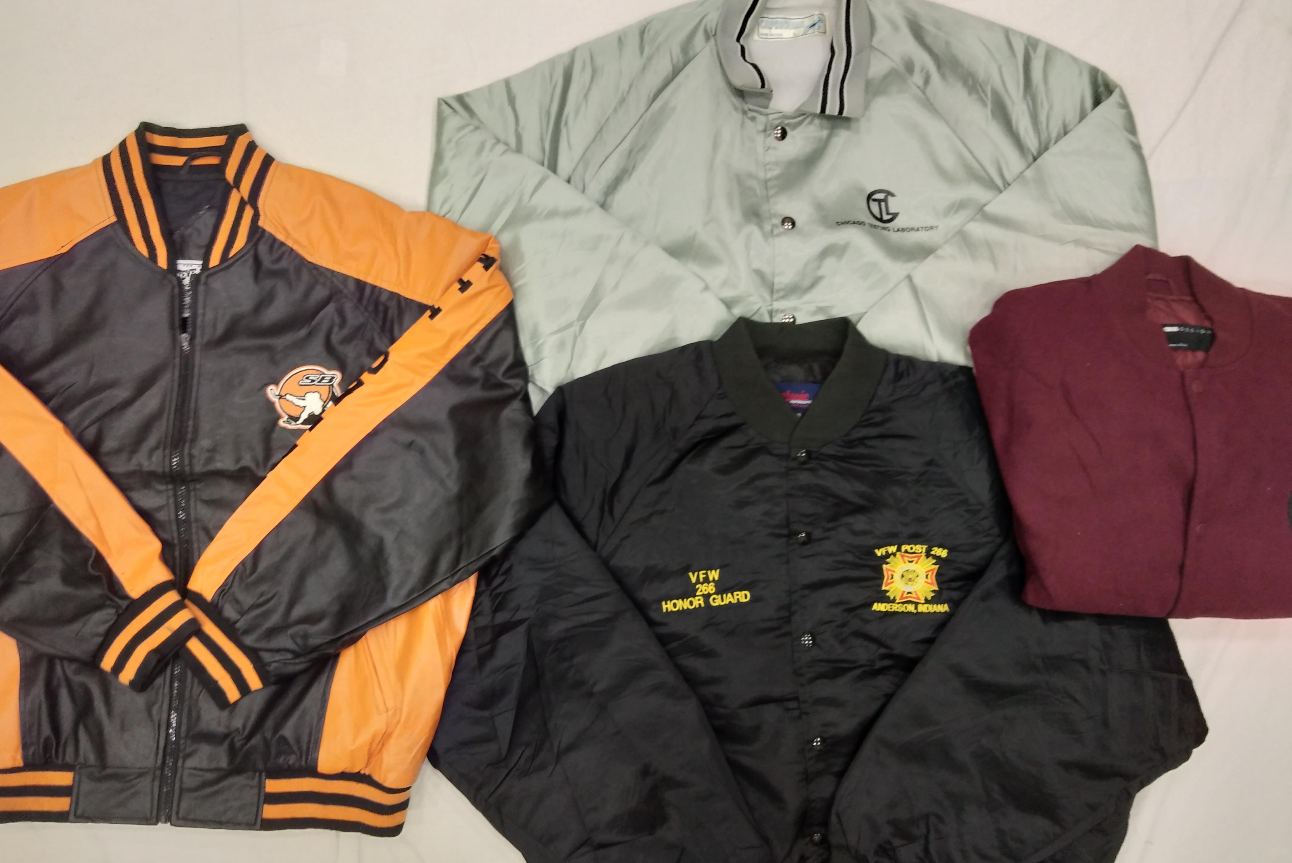 ZH0332 Chaquetas Universitarias / de Colegio - 13 Pzs