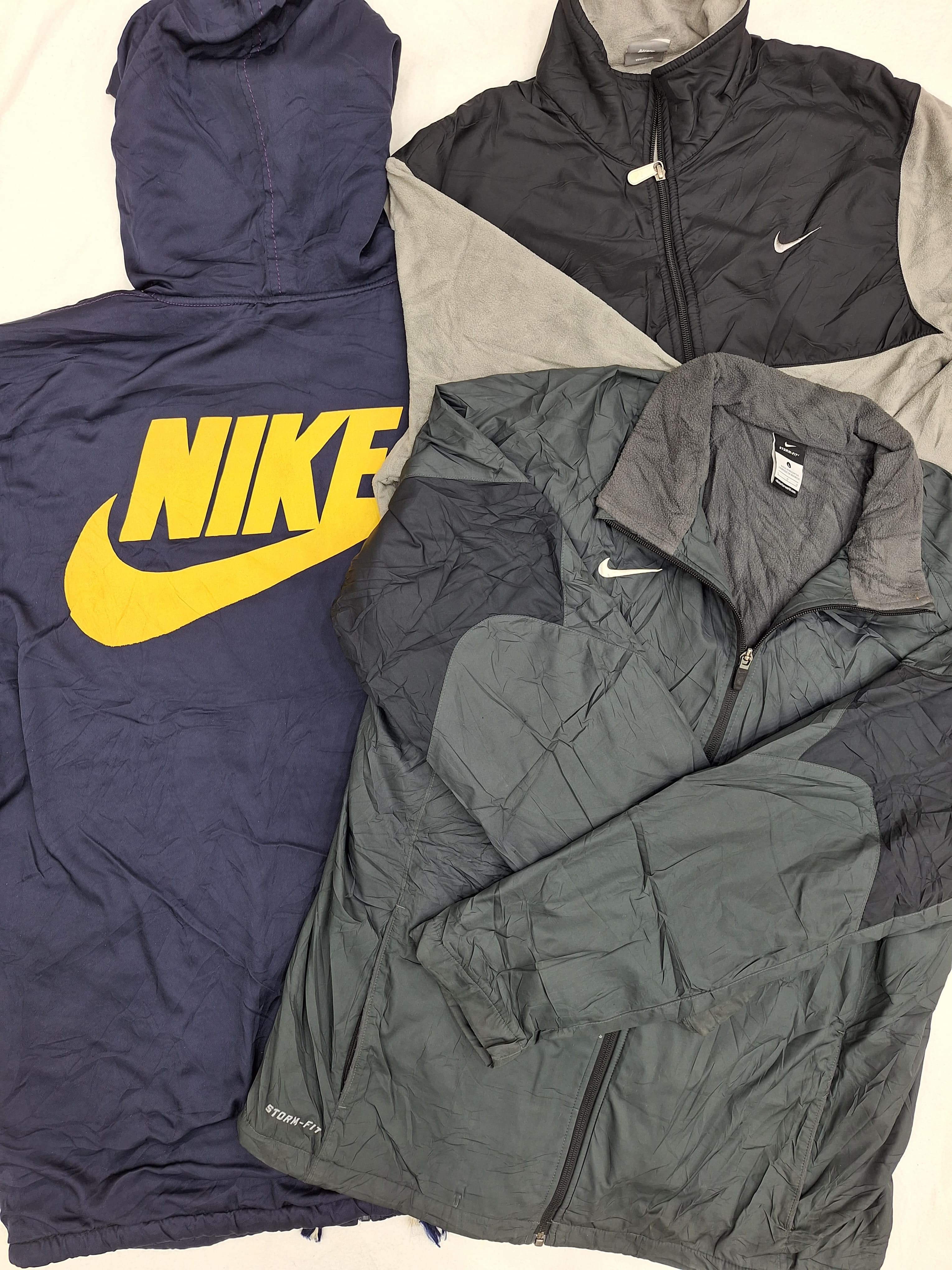 ZH0341 Nike Mix Jackets - 06 Pcs