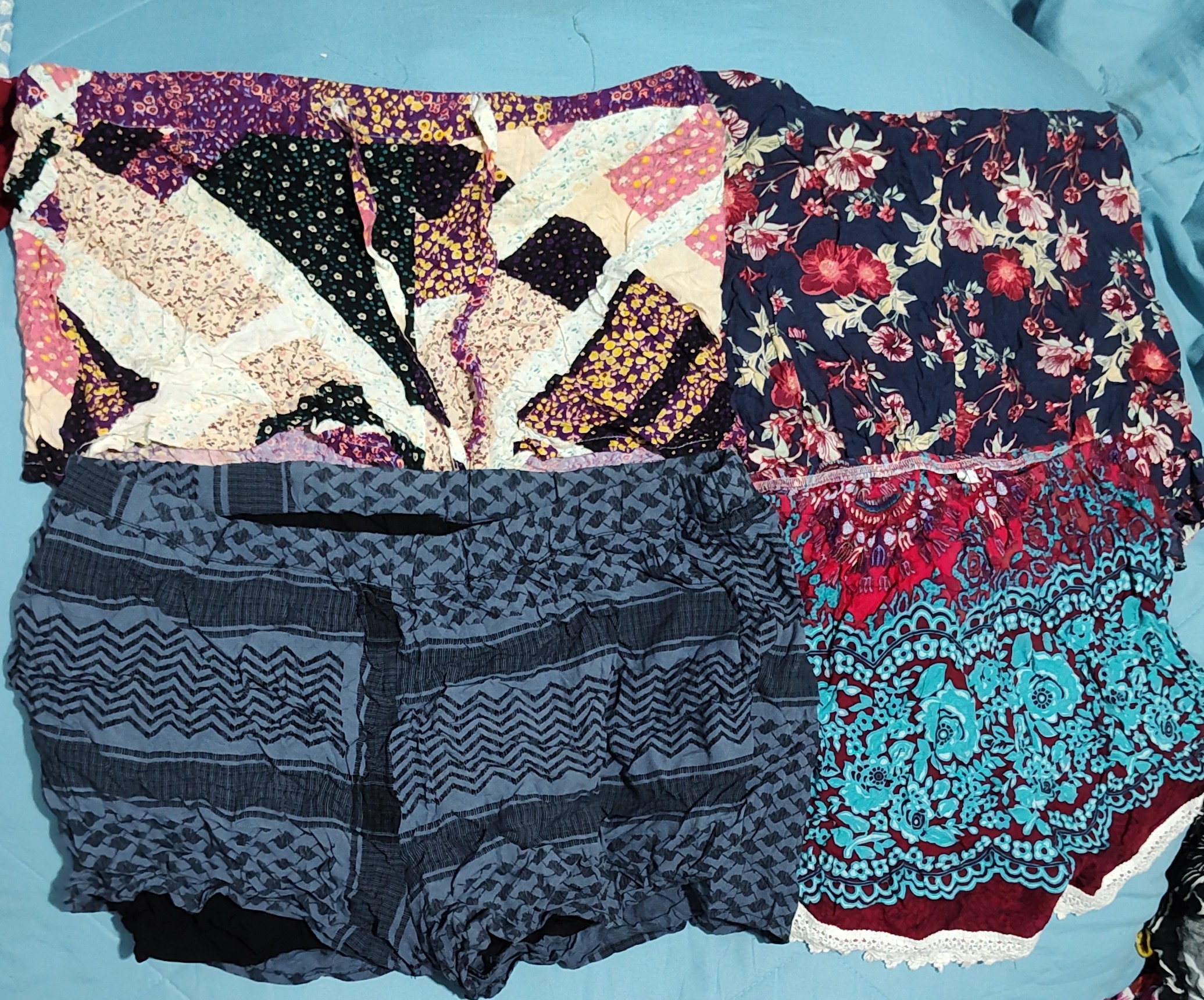 y2k mini shorts