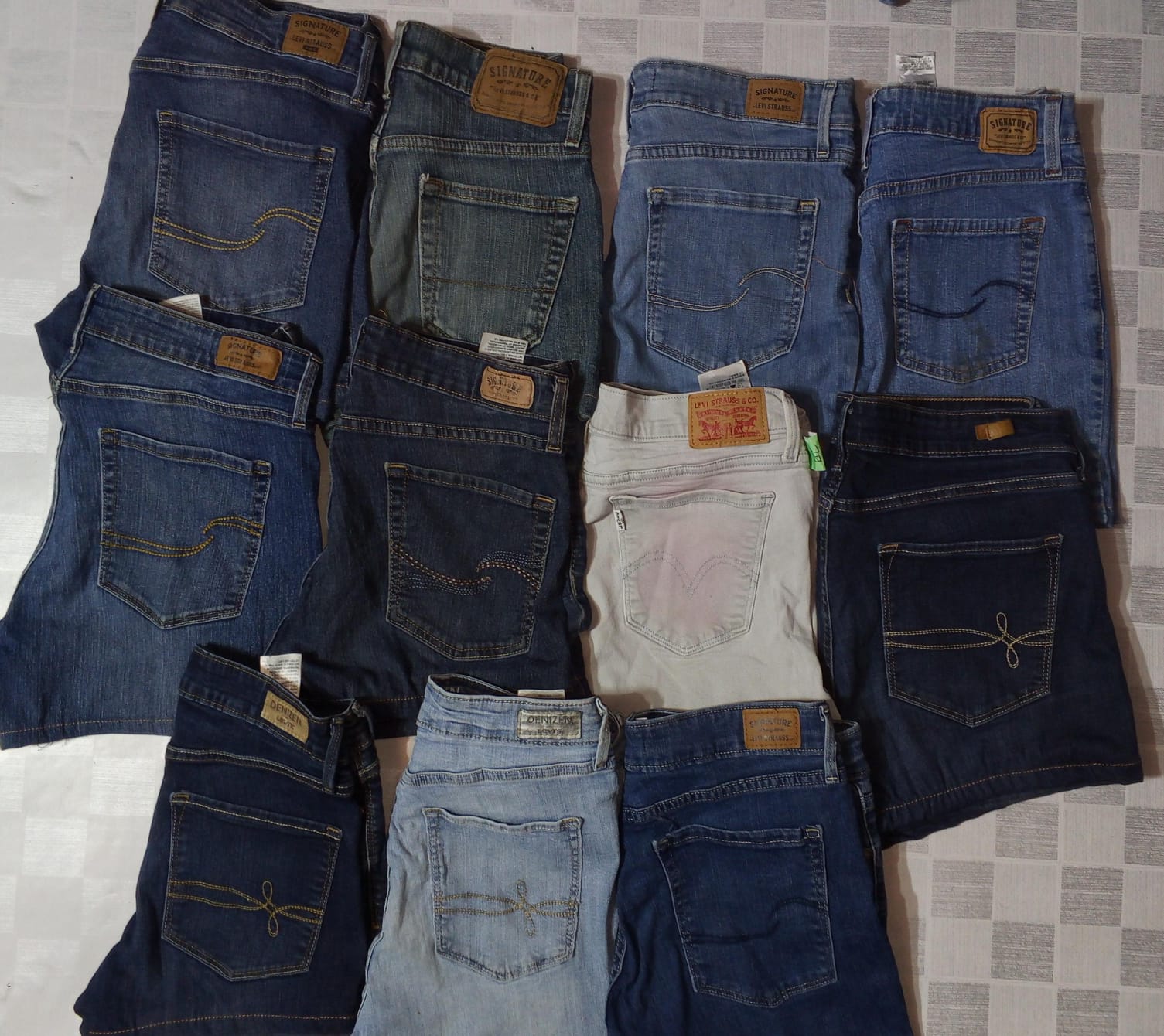 LEVI'S MINI SHORTS (ID 1170)