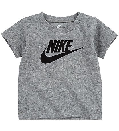 本物のNike Tシャツ