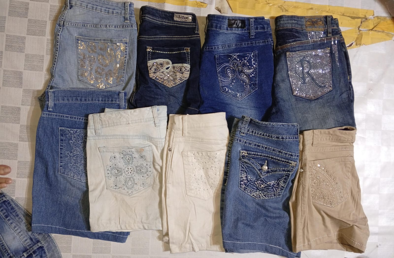 NO BOUNDARIES AND OTHER BRAND MINI MICRO SHORTS (MR64)