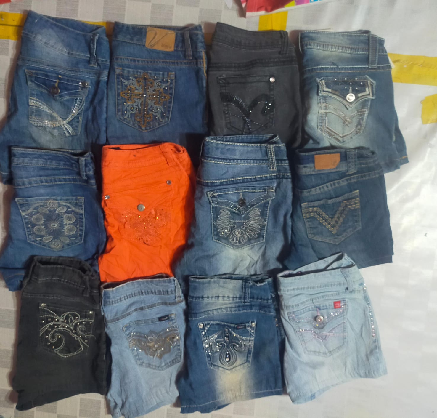 VIGOSS AND OTHER MIX BRANDS MINI SHORTS (ID 1206)