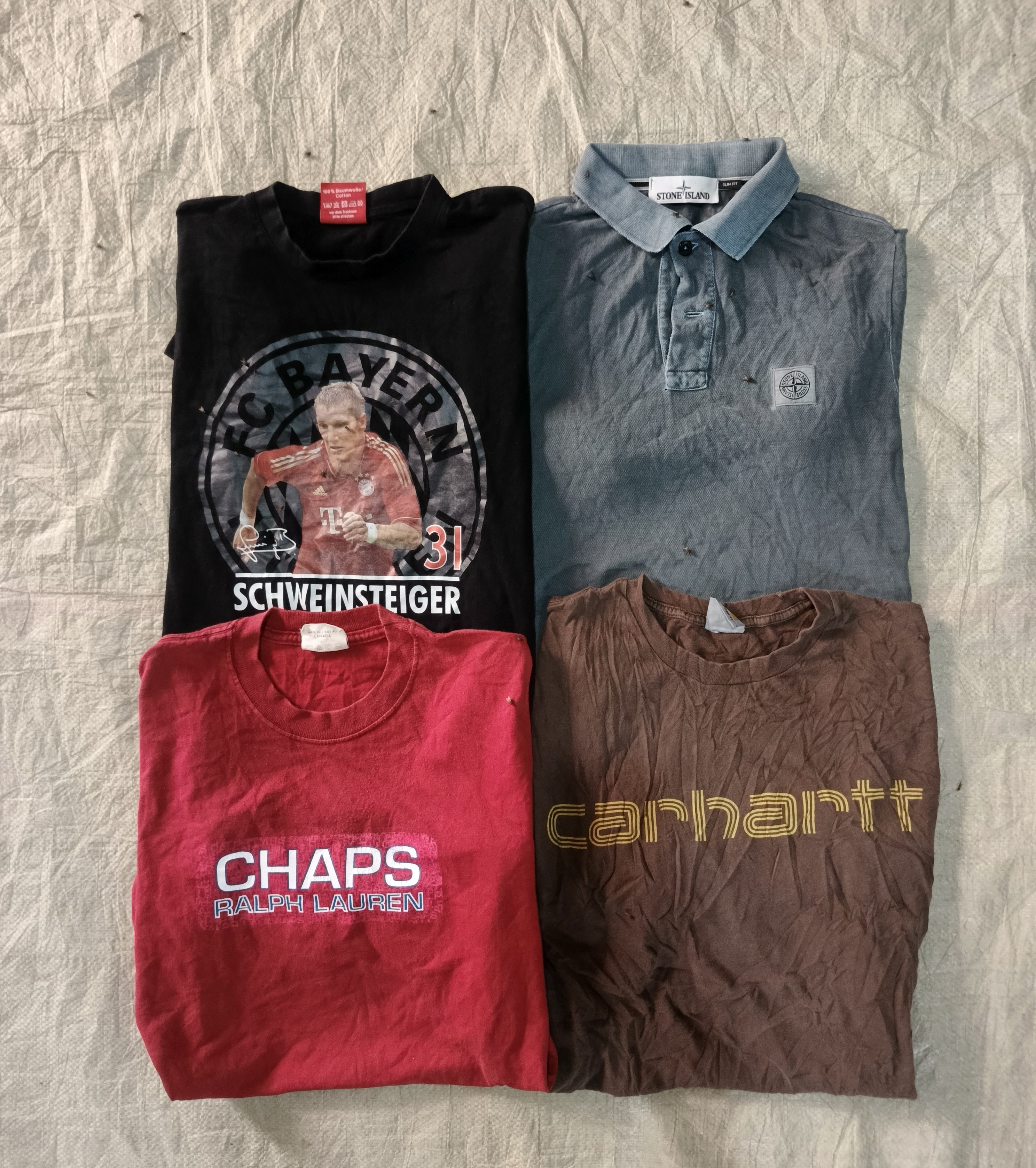 t-shirt stoneisland et marqué