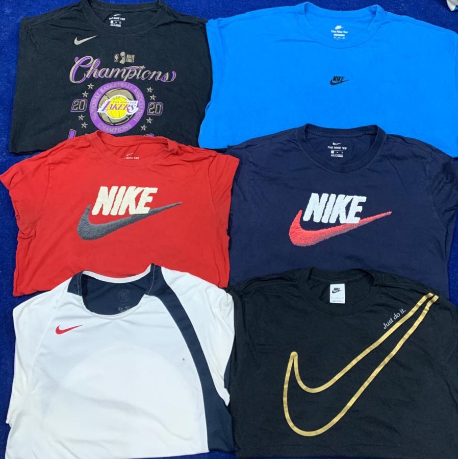 Nike t-shirts