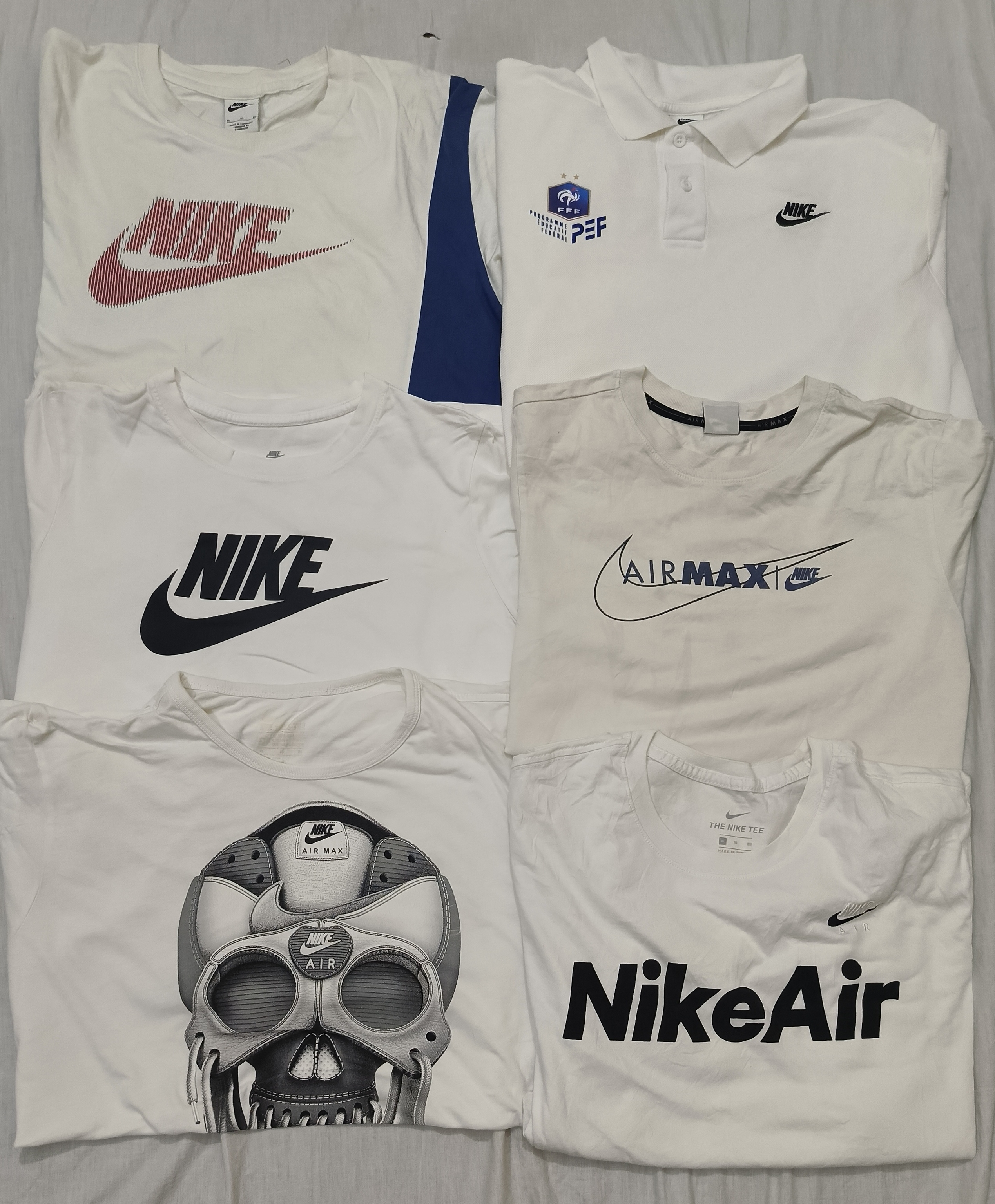 Nike t-shirts