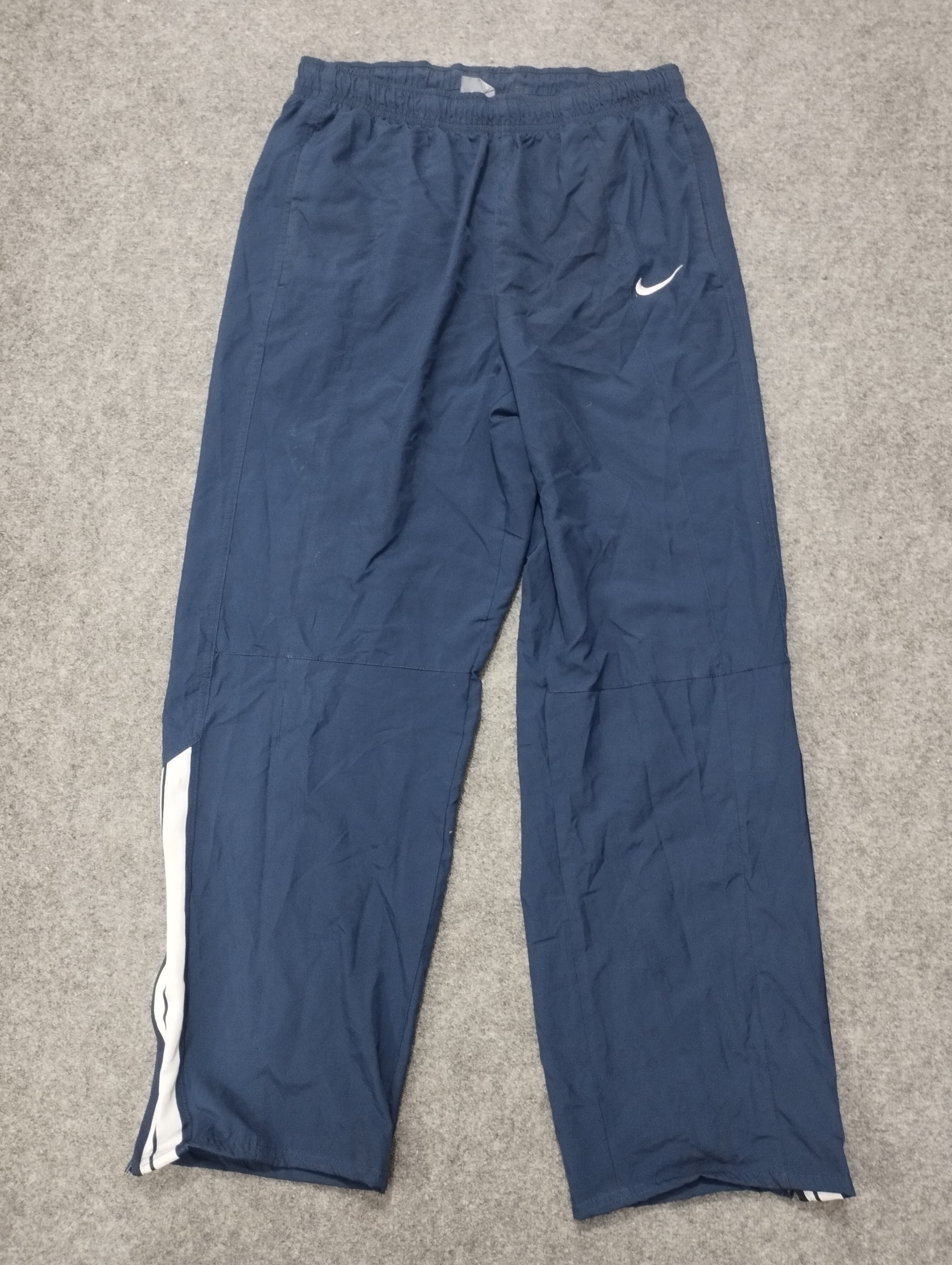 特別なビンテージのNikeトラックパンツ