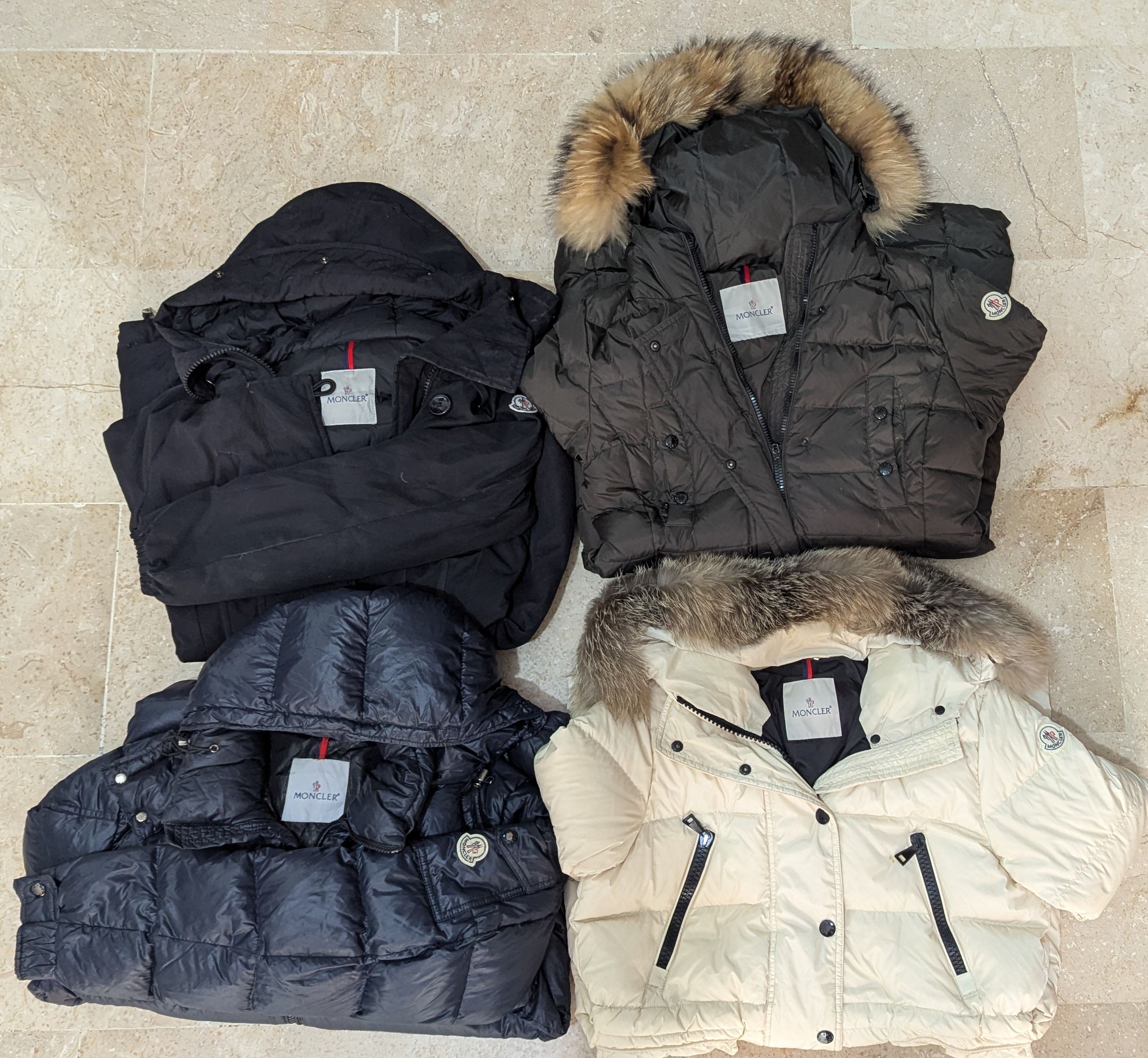Moncler Daunenjacken