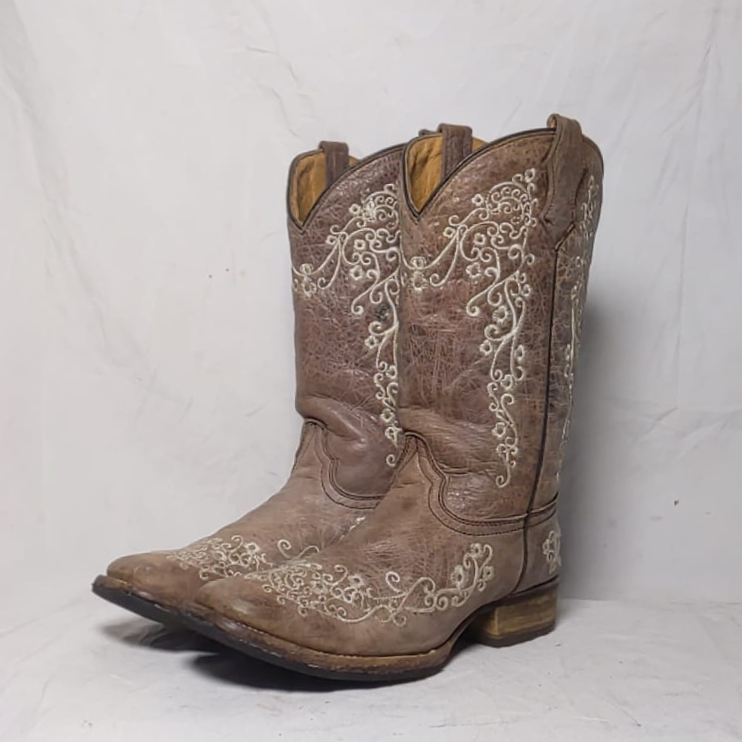 SA#244 ヴィンテージカウボーイブーツ – Corral, Ariat, Justin, Durango