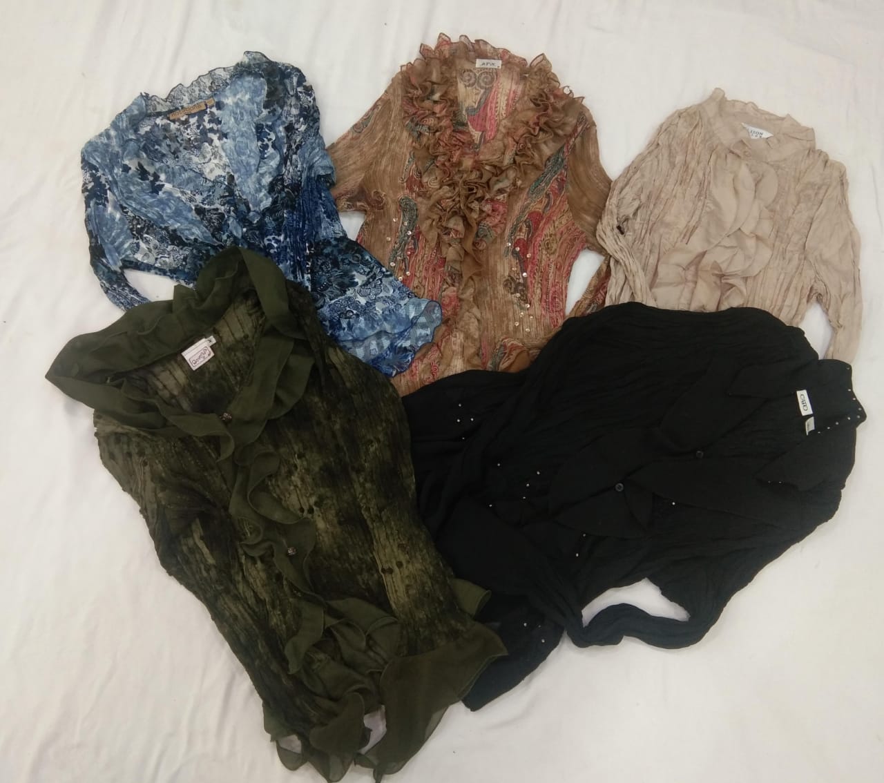 IQ0364 Y2K Blusas con Volantes