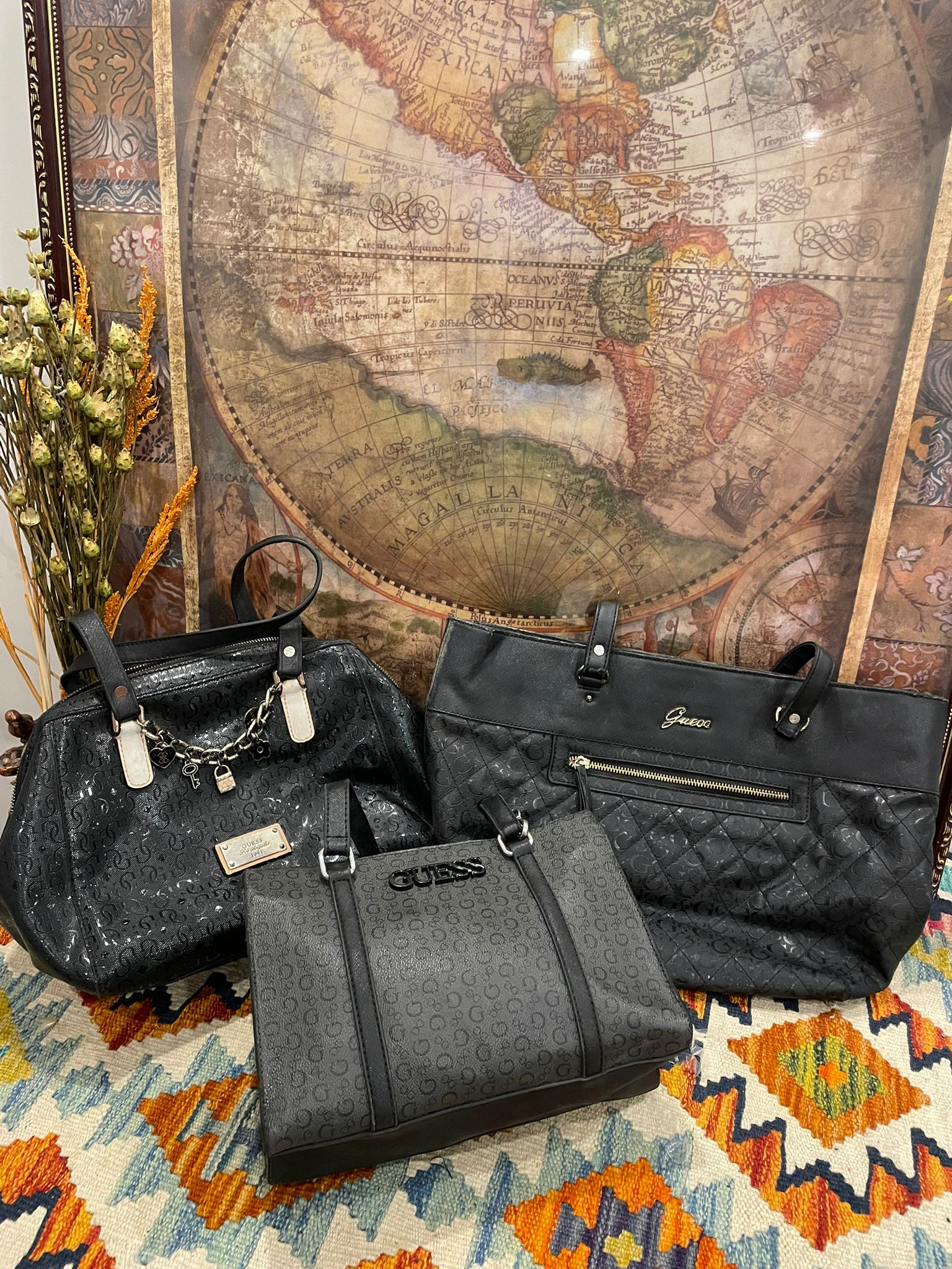Guess Bags Premium Bundle