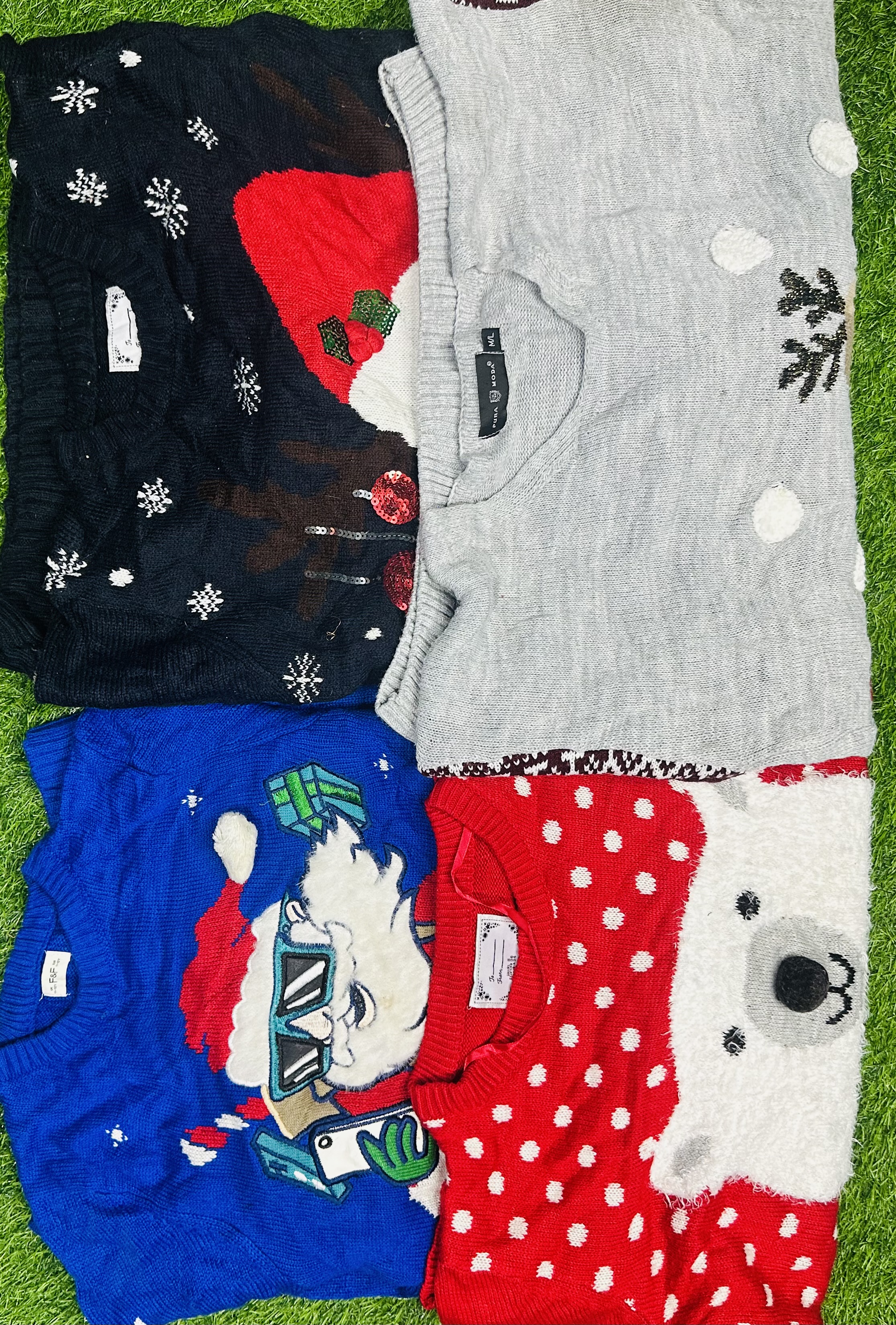 Christmas sweater unbranded