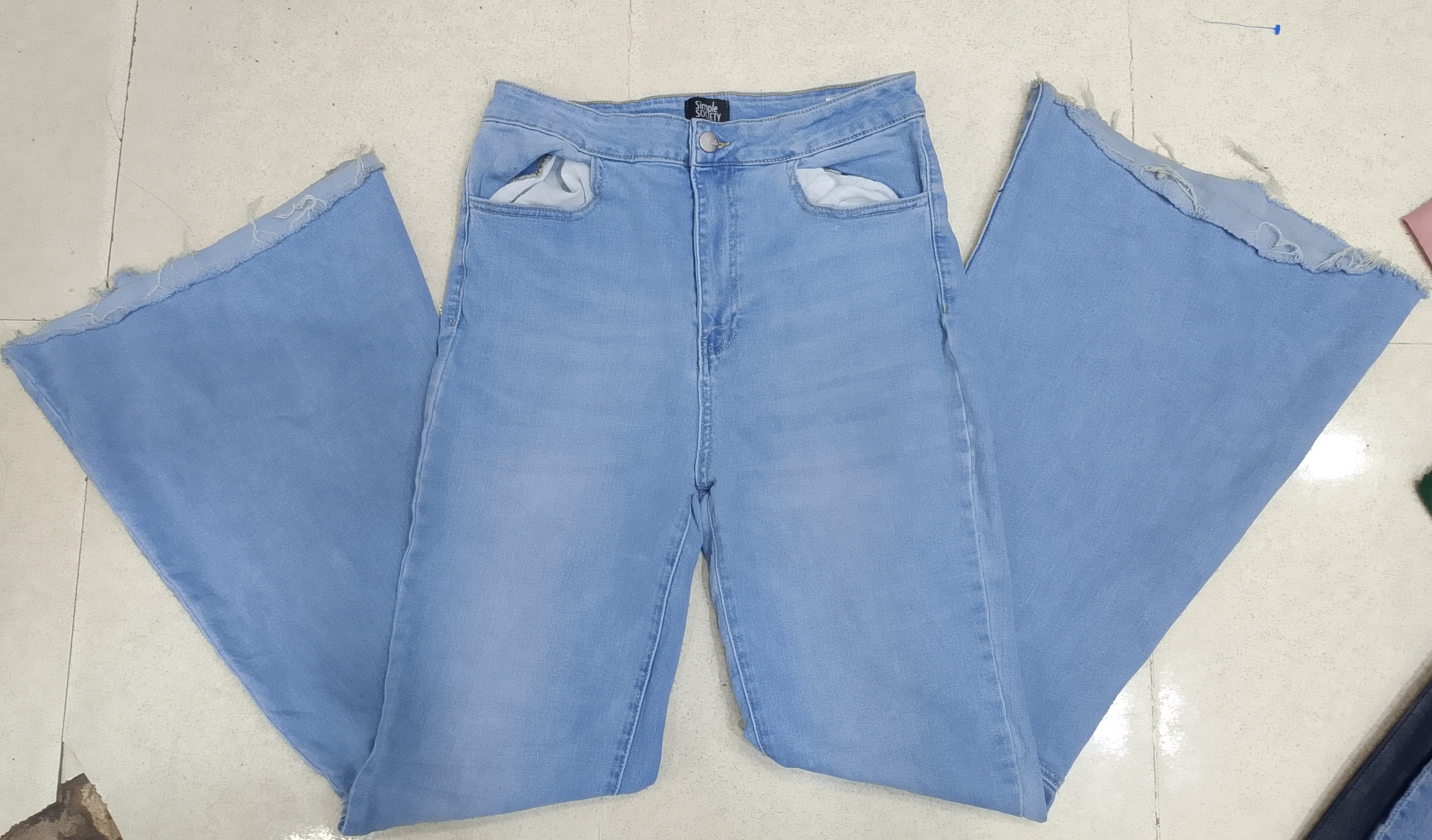 Calças Jeans Flair