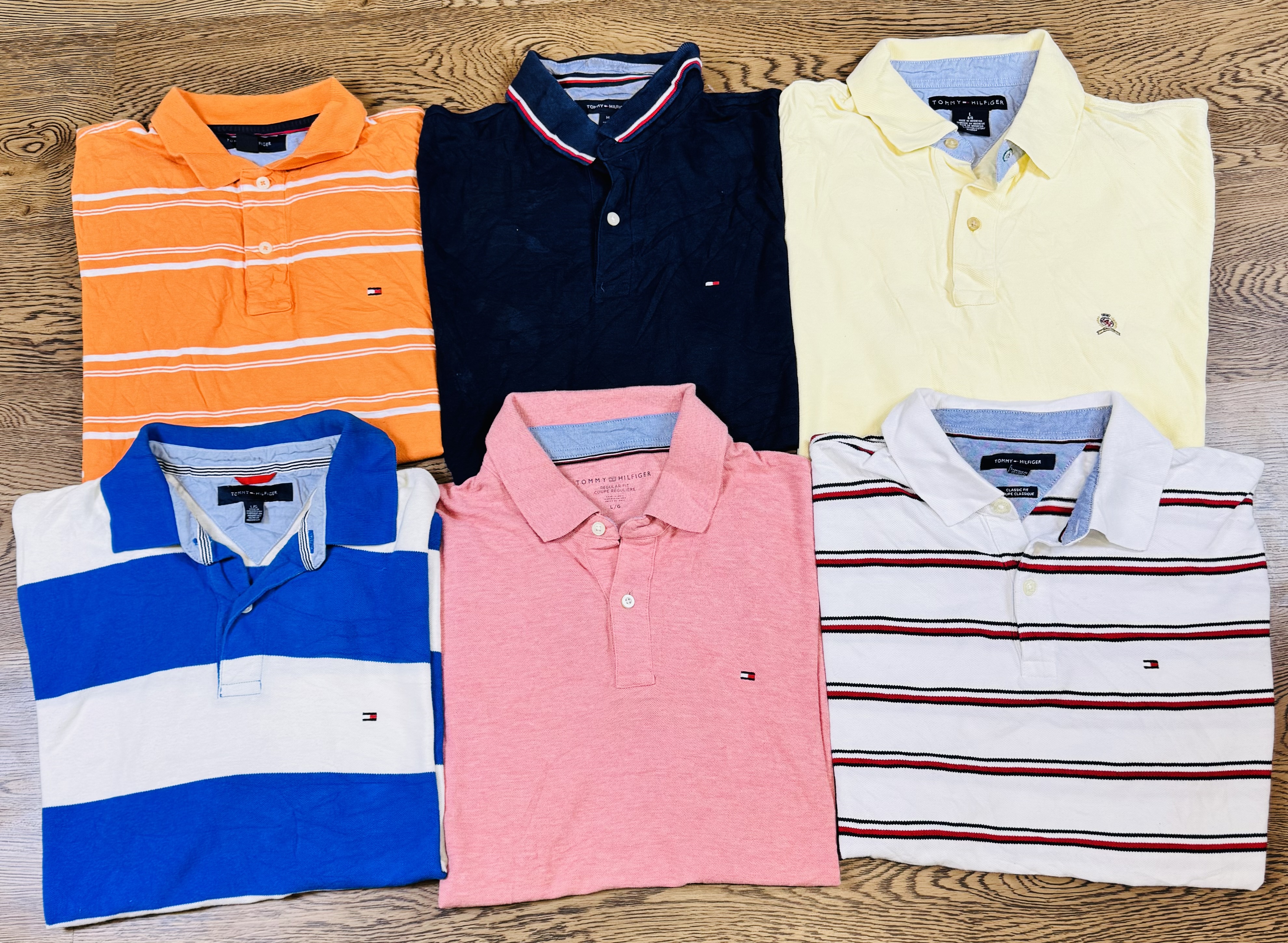 Tommy collar T-shirts