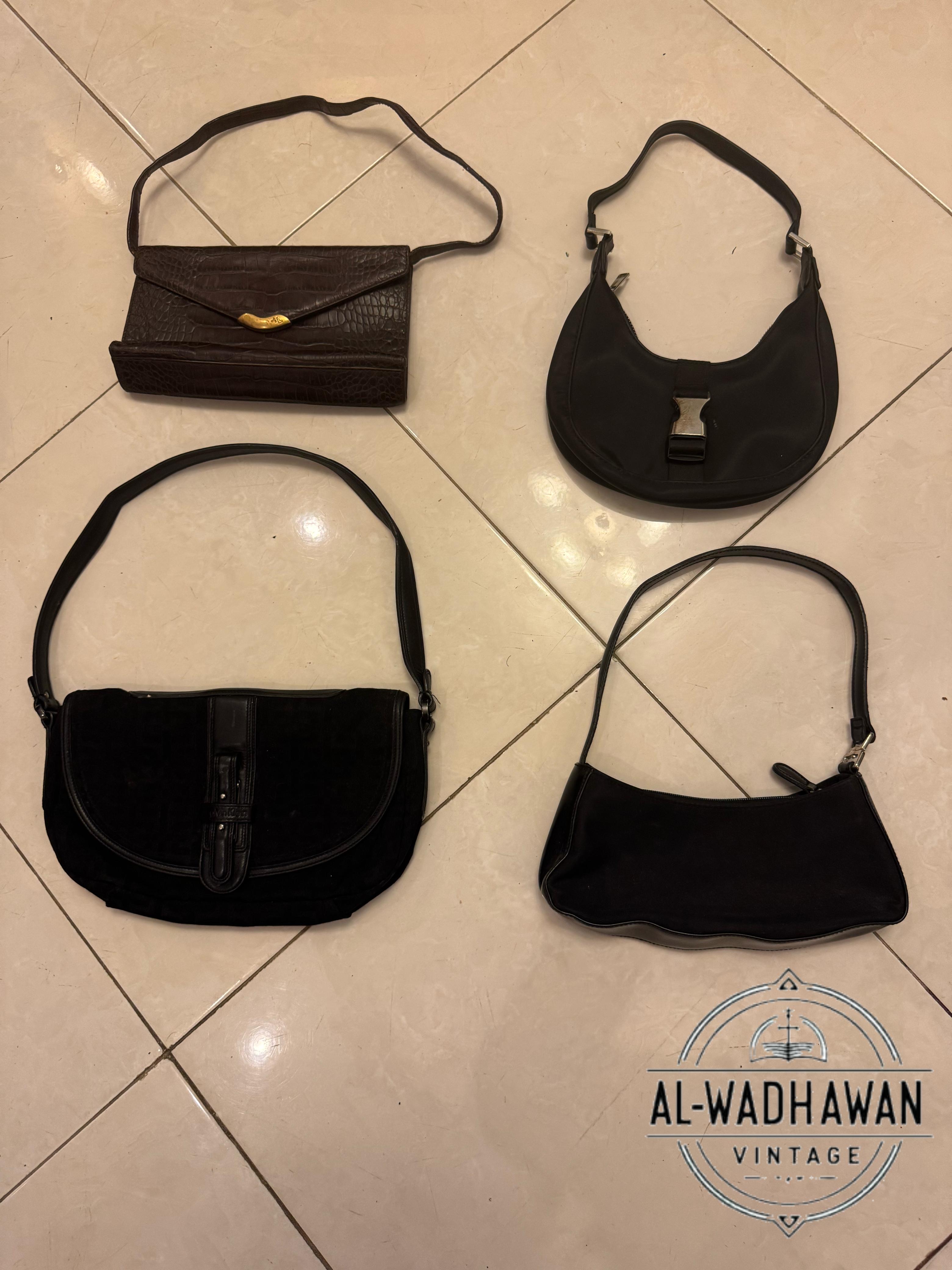 Über Mini-Schultertaschen