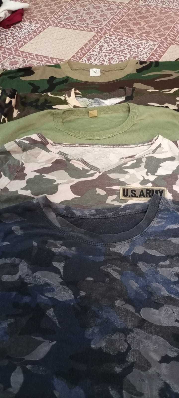 Camisetas do Exército